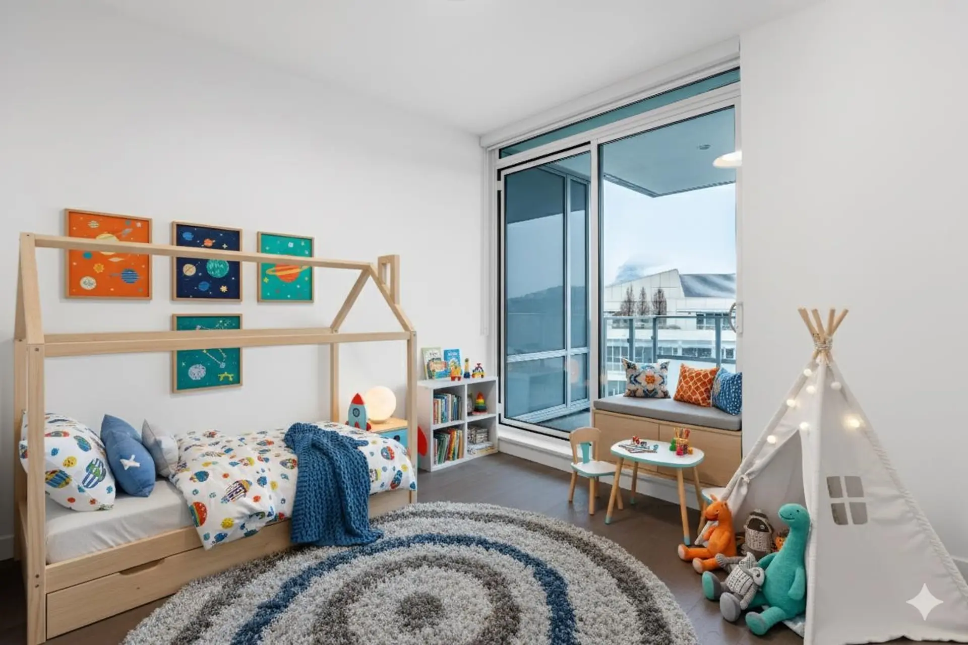 Property at #3002 1500 FERN STREET, North Vancouver, BC