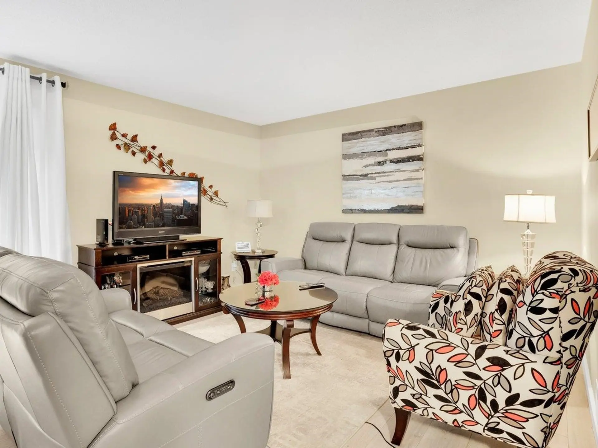 1037 Cecile Drive - Image 3