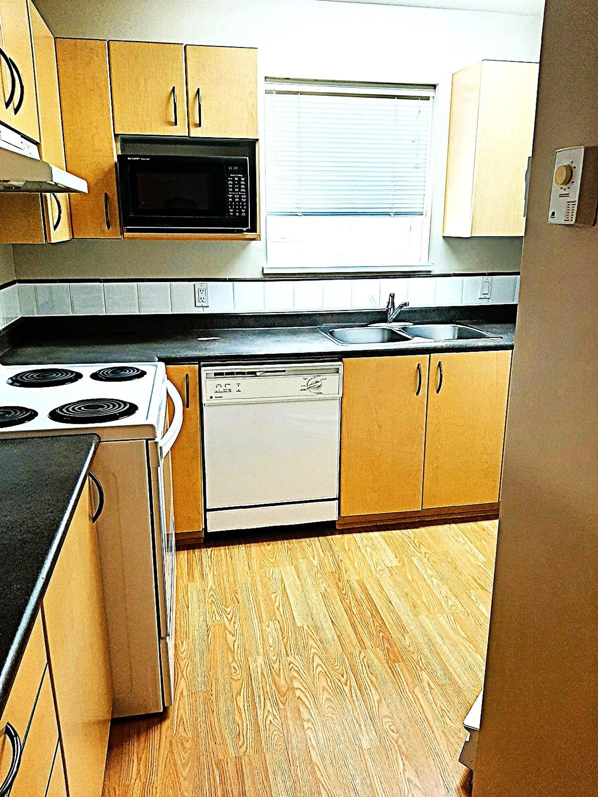 Property at #301 20200 56 AVENUE, Langley, BC