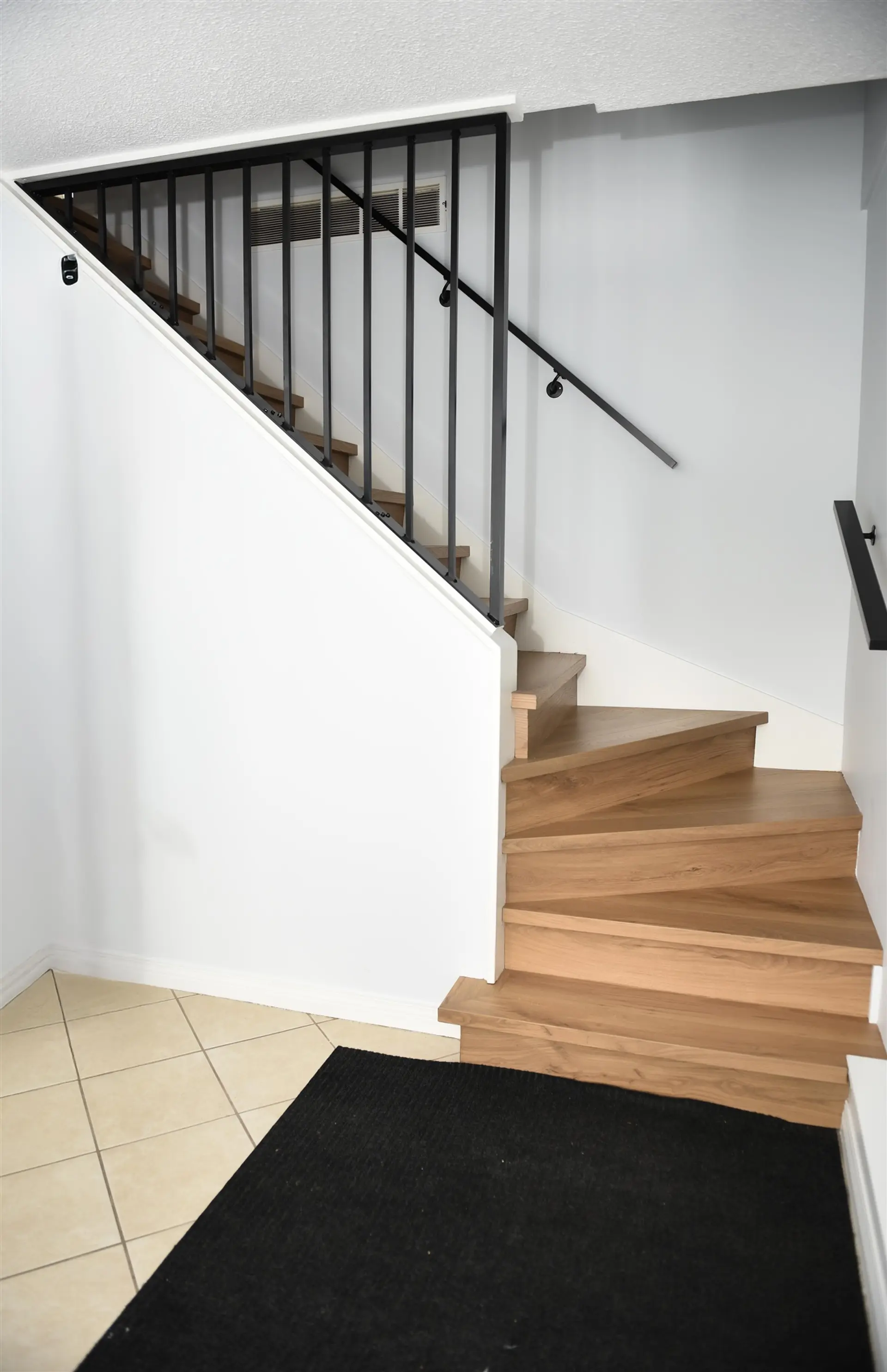 Property at 5471 44 AVENUE, Ladner, BC