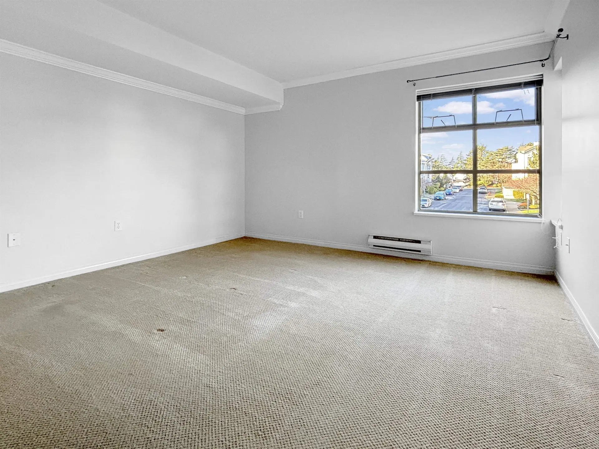 #205 1118 55th Street - Image 7