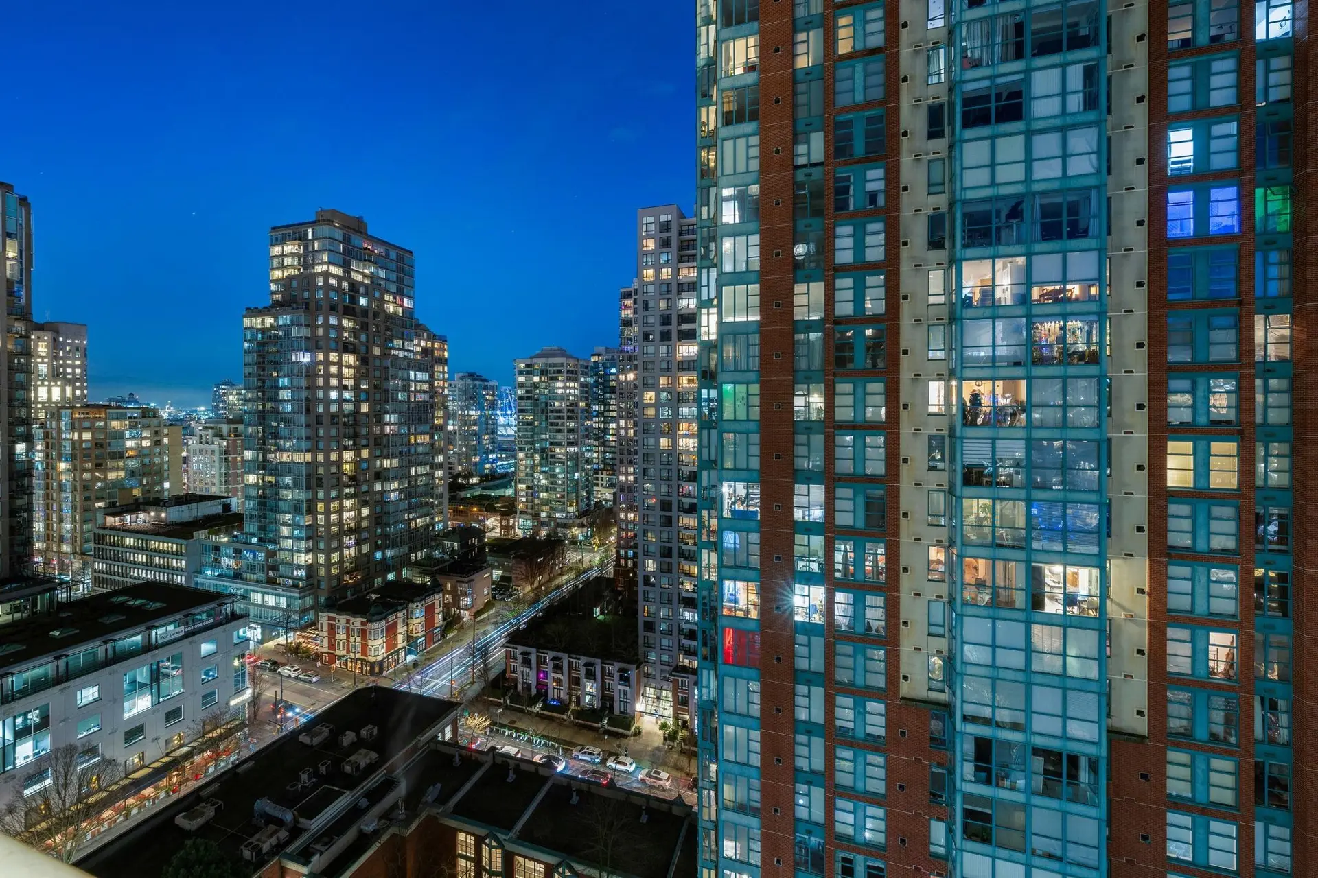 Property at #1805 928 RICHARDS STREET, Vancouver, BC