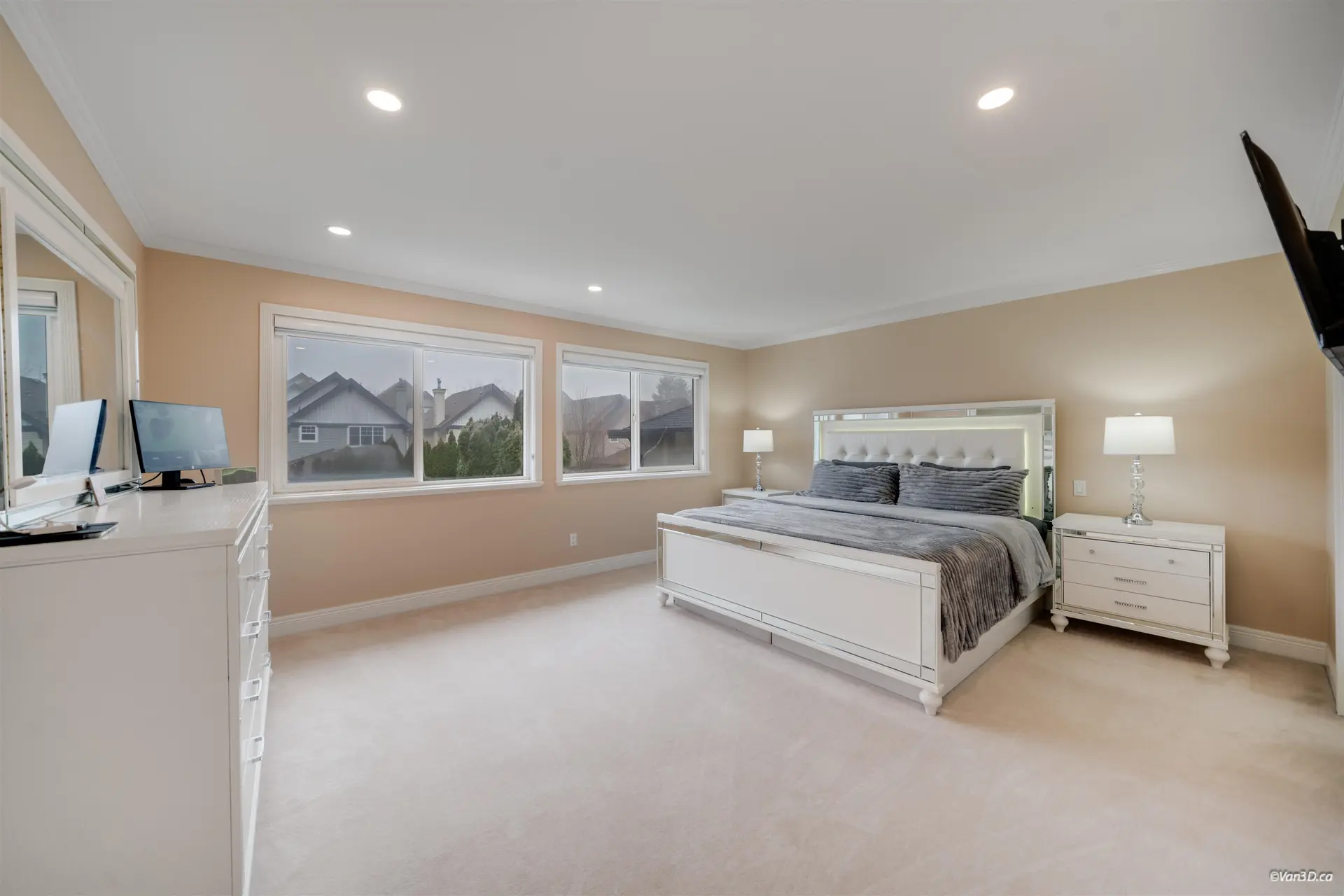 Property at 10320 Scotsdale Avenue, Richmond, BC