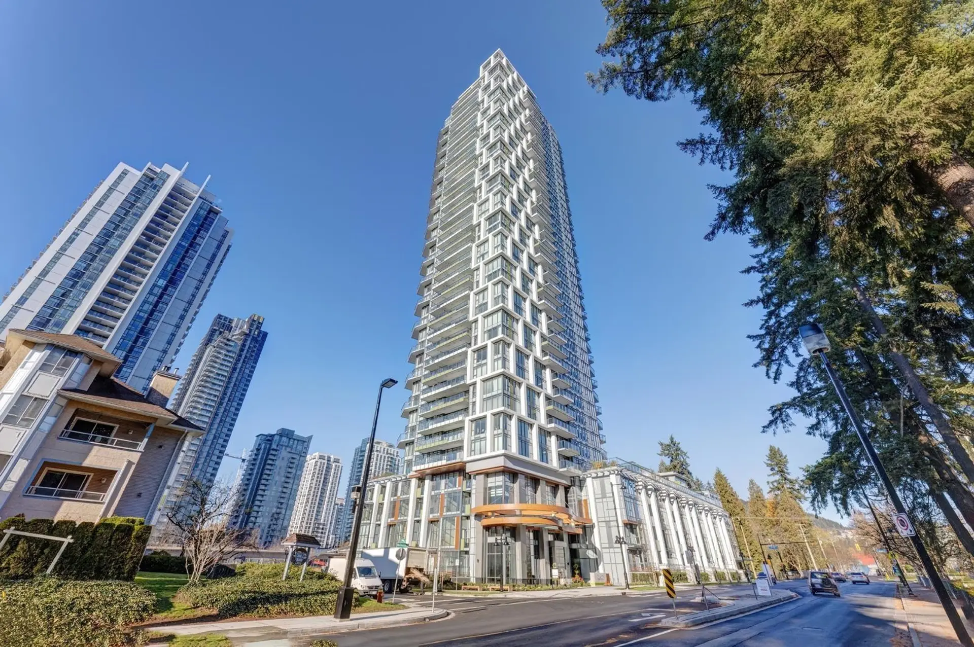 #1506 1182 Westwood Street - Image 20