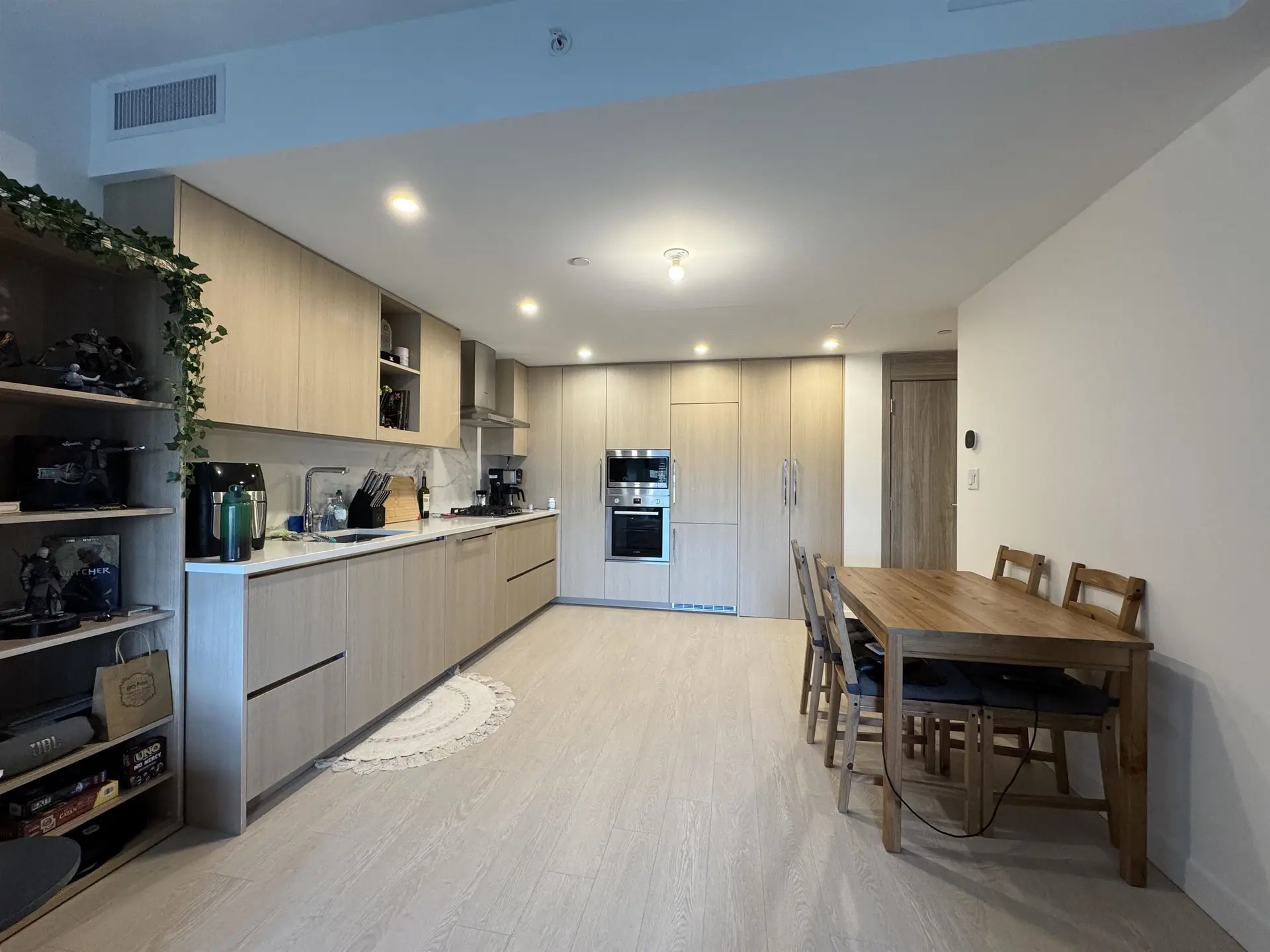 Property at #1410 13768 100 AVENUE, Surrey, BC