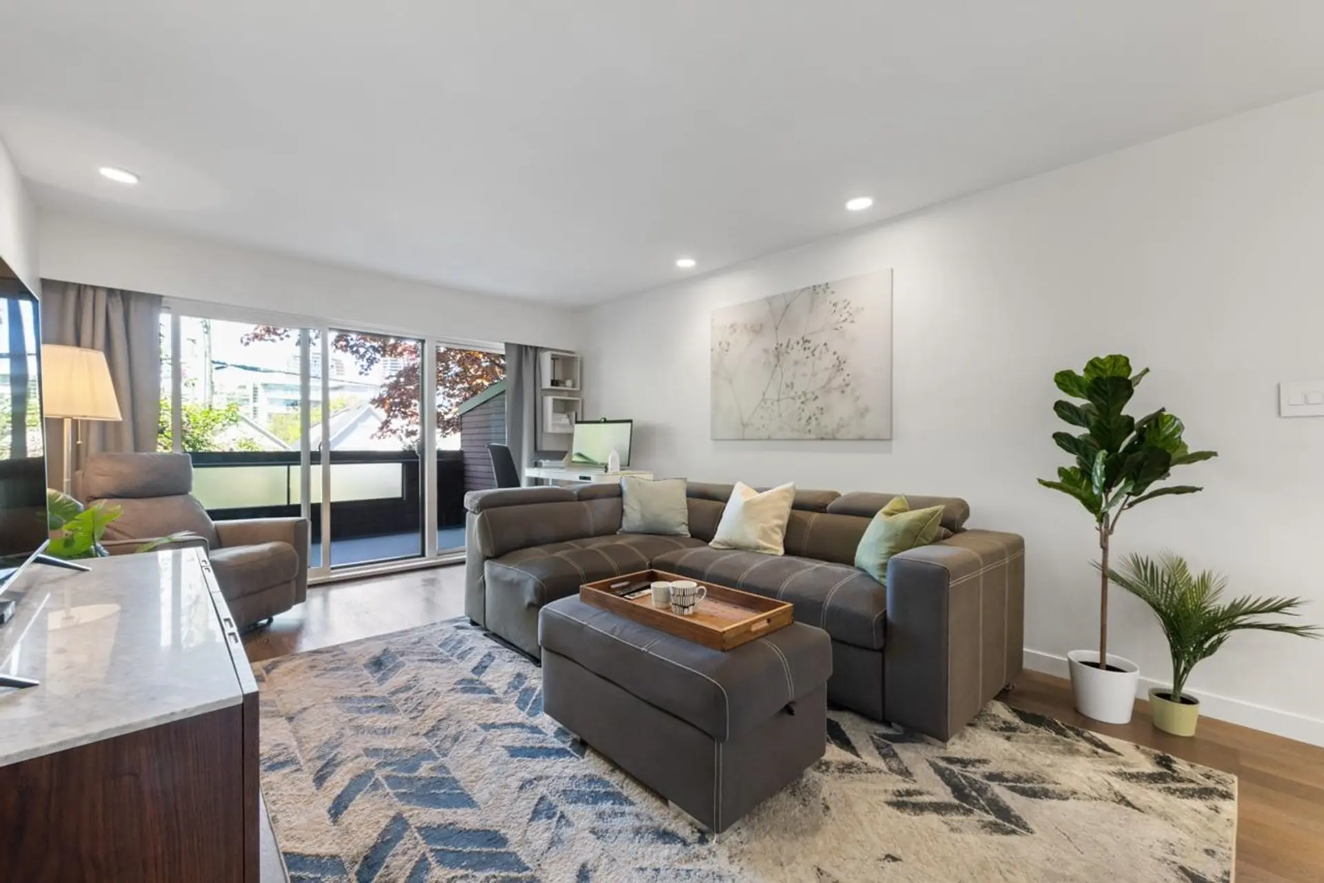 #205 1827 W 3rd Avenue - Image 2