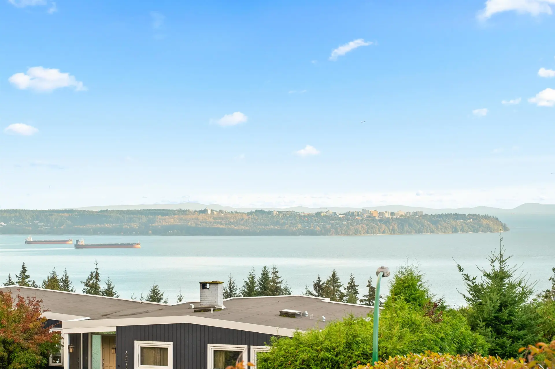 Property at 4579 WOODGREEN COURT, West Vancouver, BC