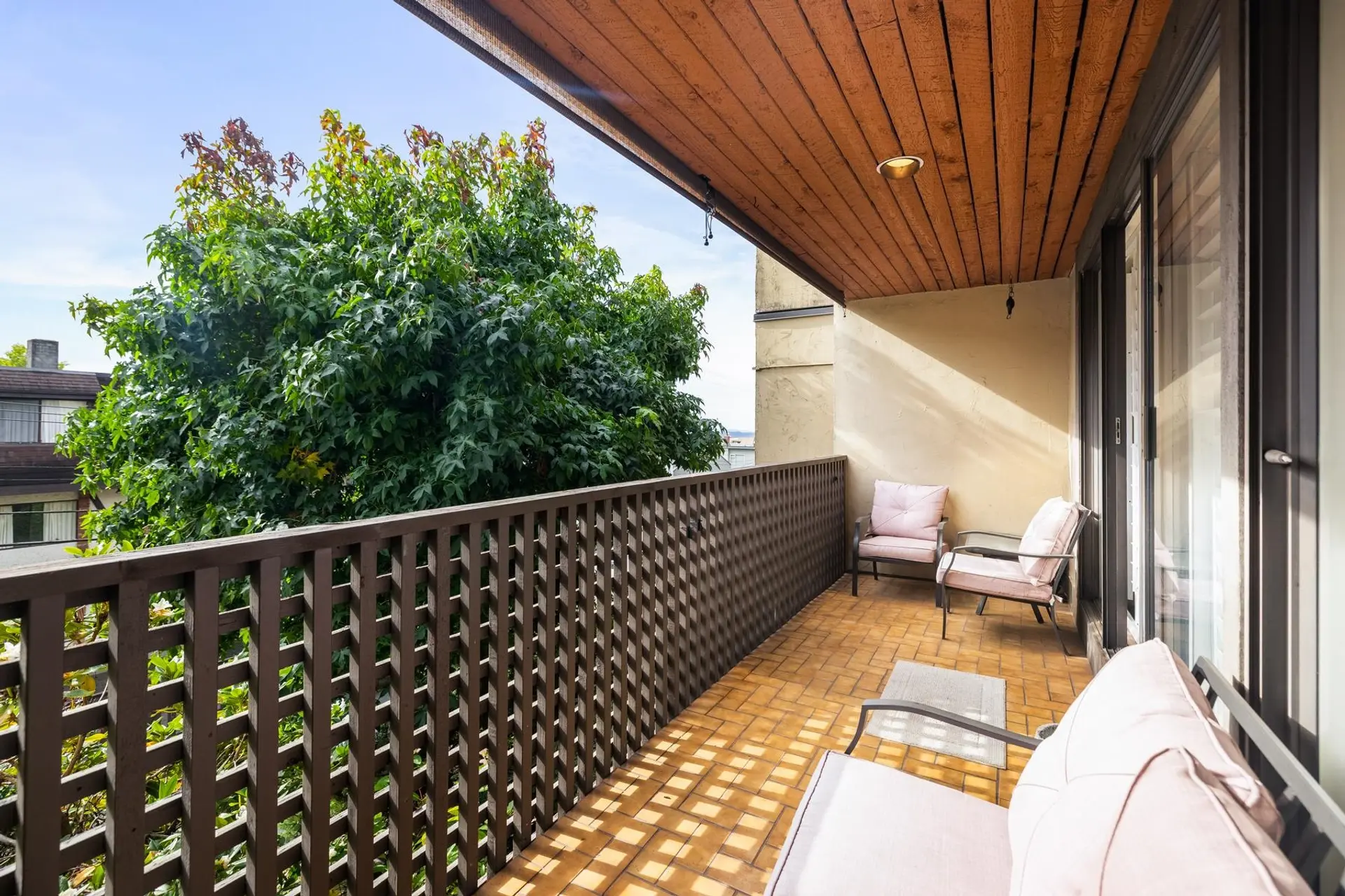 Property at #209 141 W 13TH STREET, North Vancouver, BC