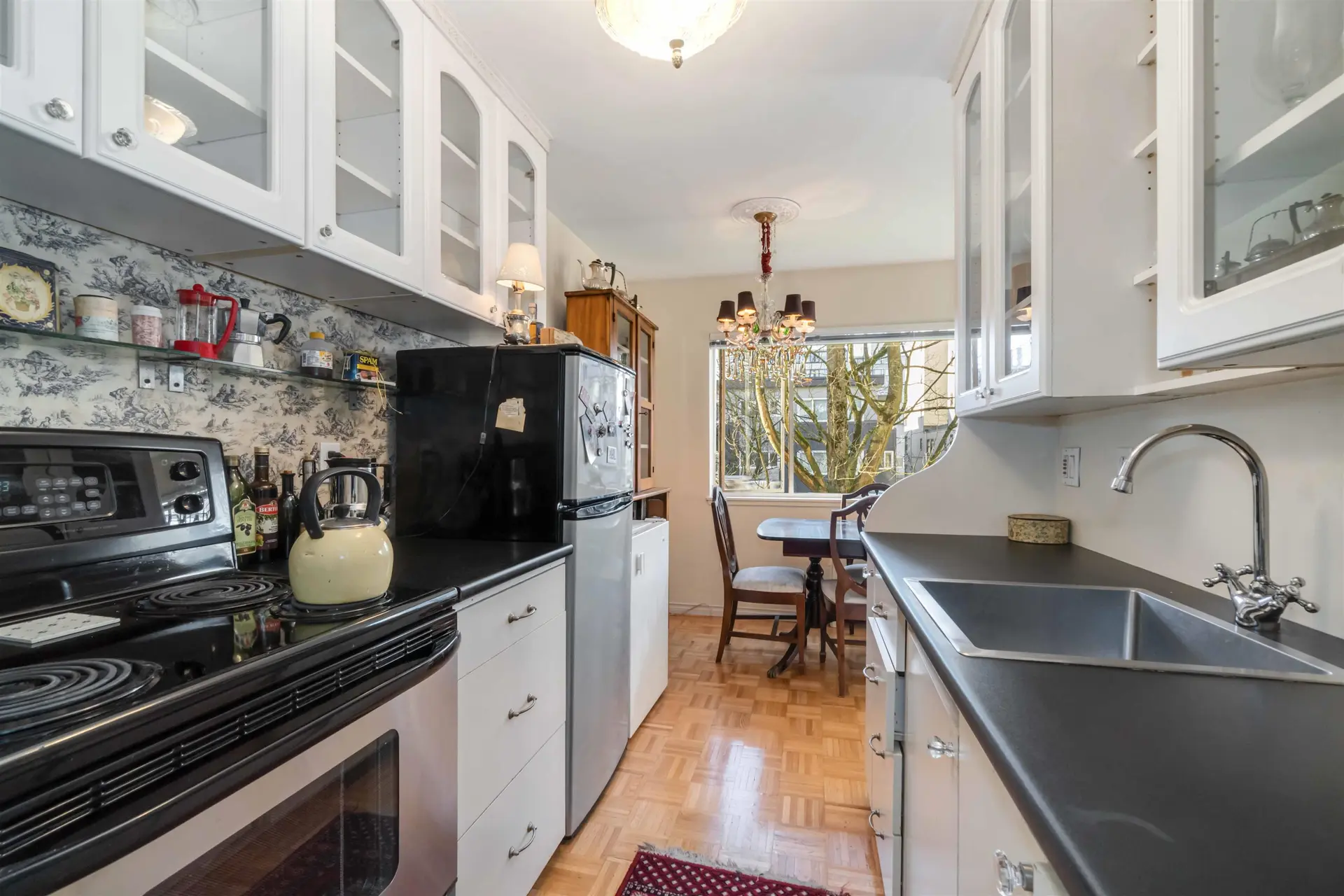 #101 1879 Barclay Street - Image 9