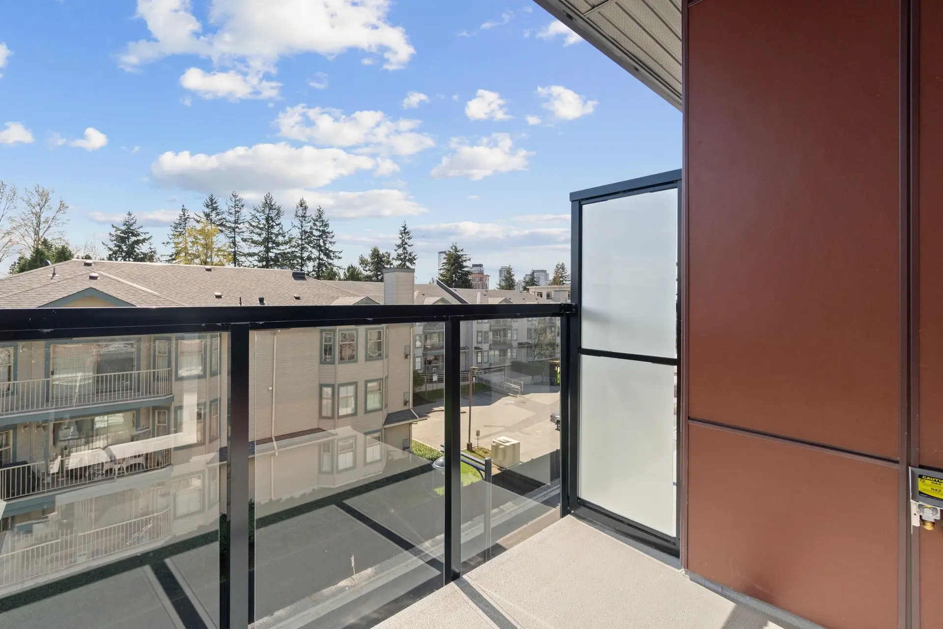 Property at #W412 13838 108 AVENUE, Surrey, BC