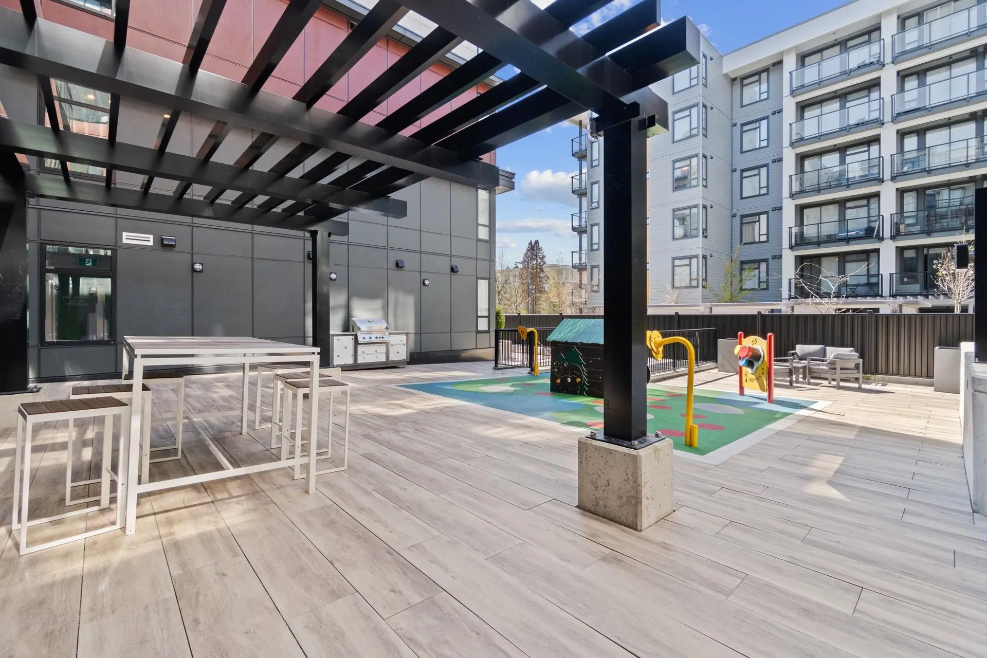 Property at #W412 13838 108 AVENUE, Surrey, BC