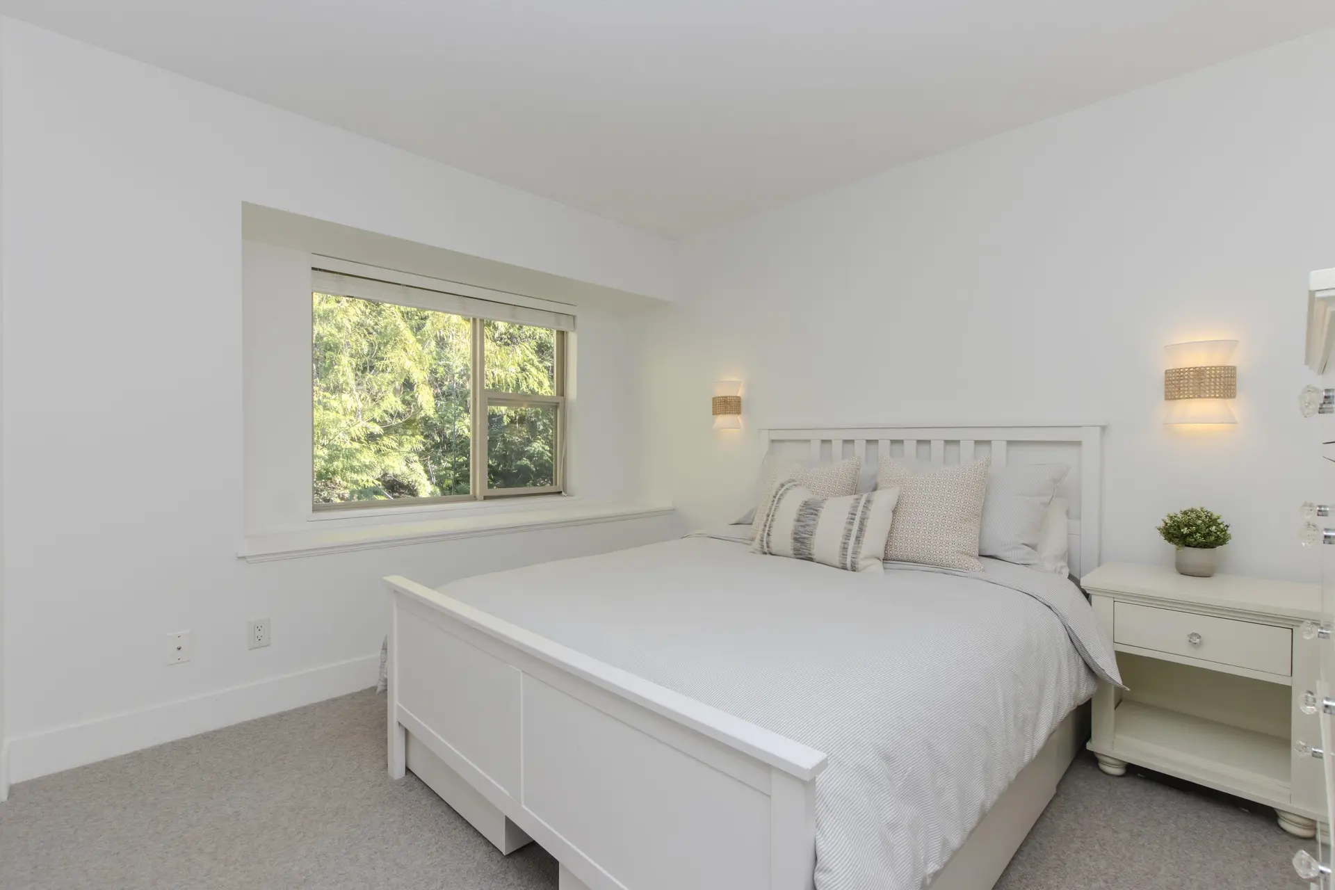 #16 1026 Glacier View Drive - Image 12
