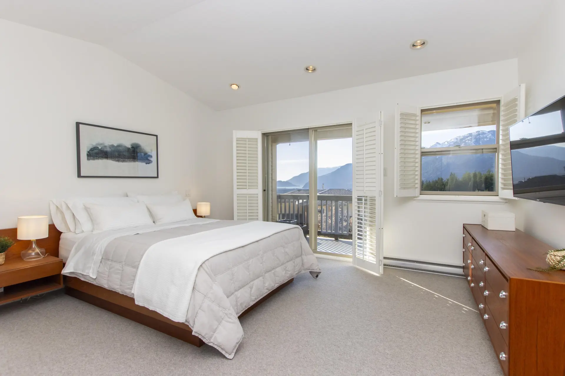 #16 1026 Glacier View Drive - Image 8