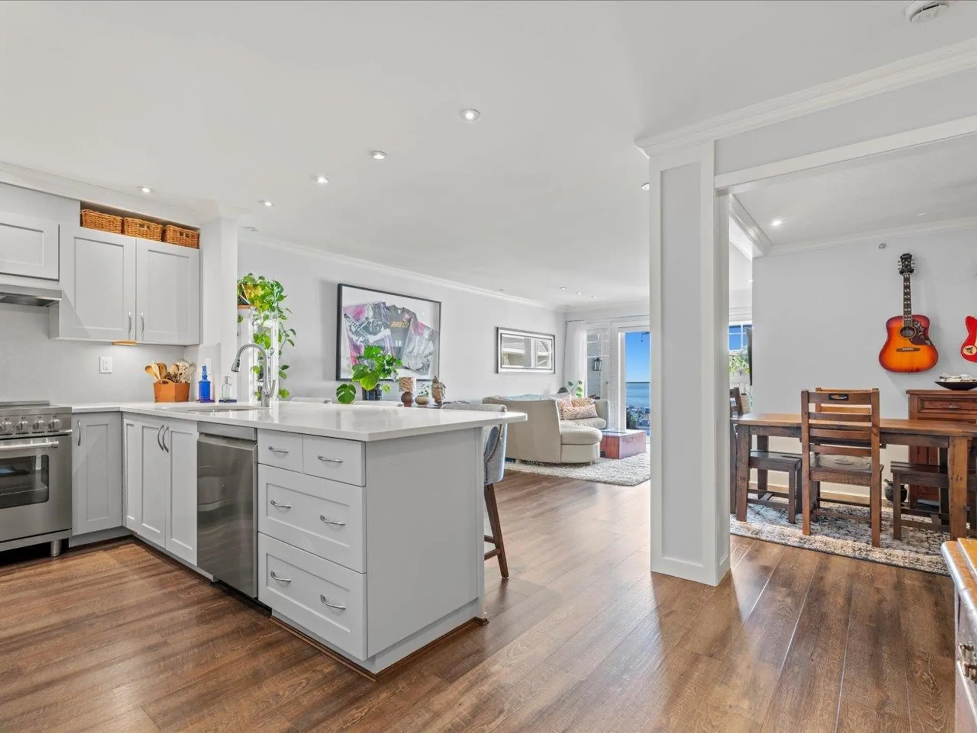 Property at #406 15621 Marine Drive, White Rock, BC