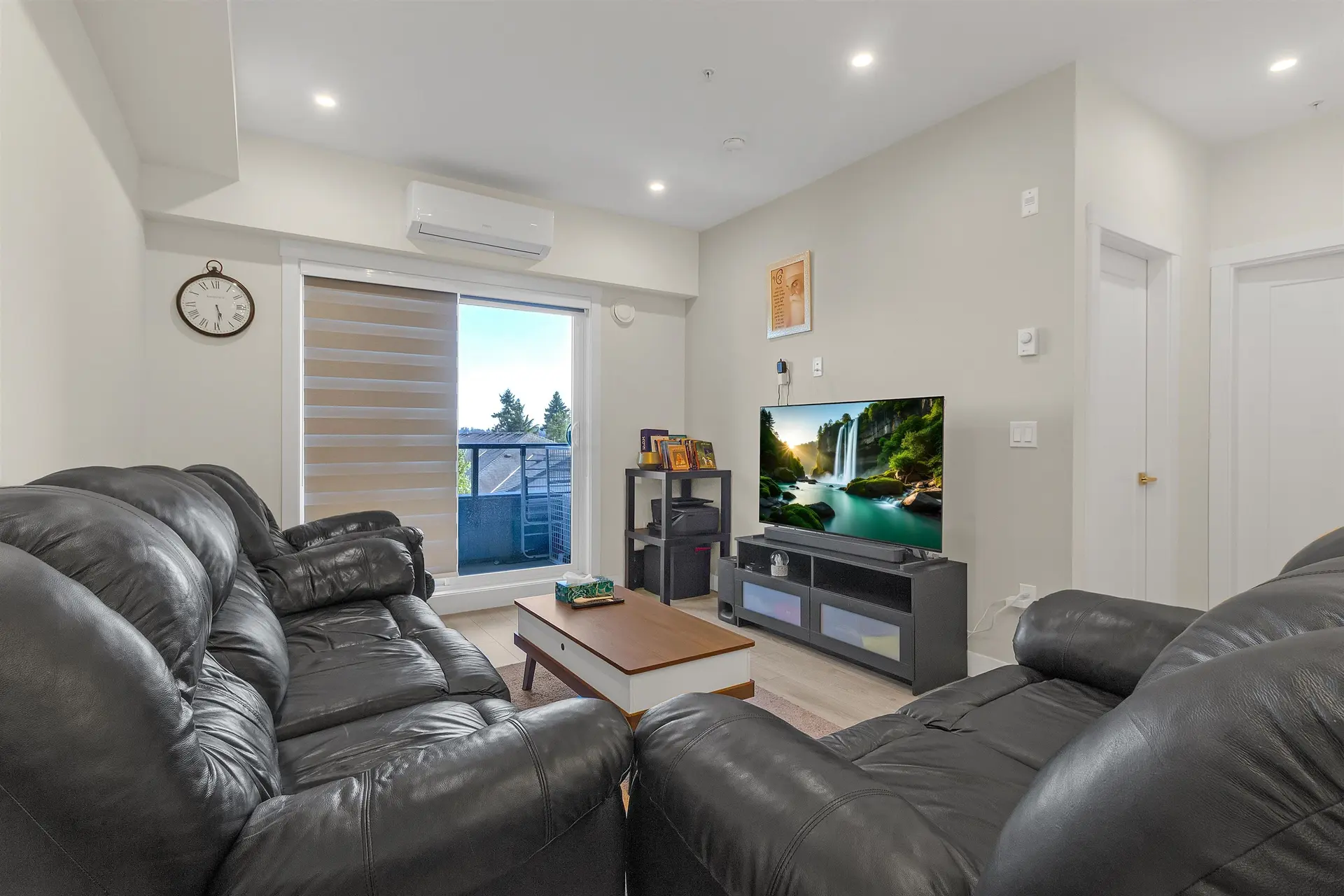 Property at #405 14438 72 AVENUE, Surrey, BC