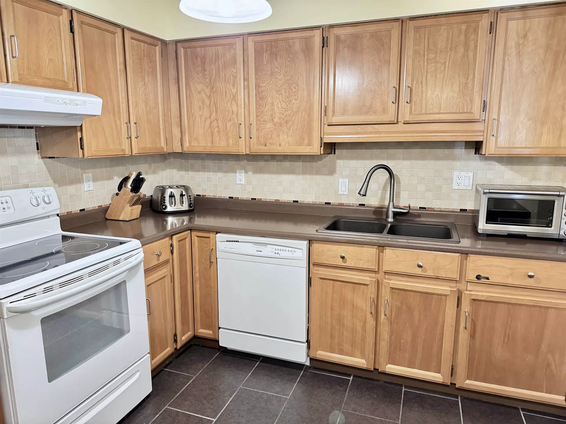 Property at #106 33490 COTTAGE LANE, Abbotsford, BC