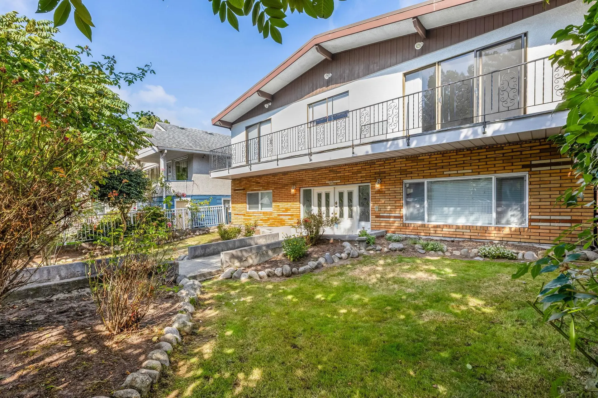 Property at 651 E 17th Avenue, Vancouver, BC