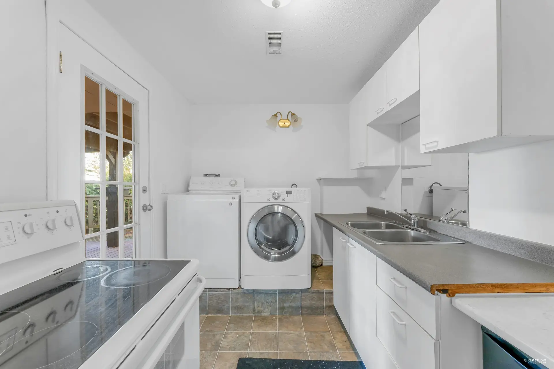 Property at 8063 WILTSHIRE BOULEVARD, Delta, BC