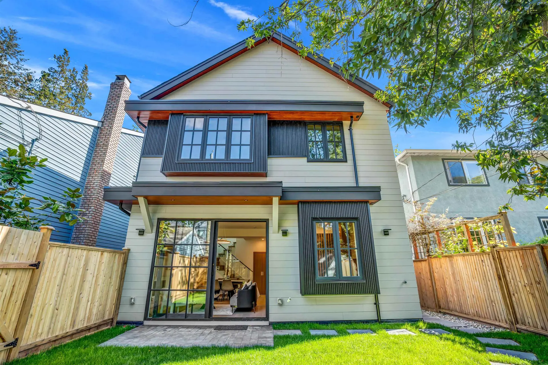 4029 W 33rd Avenue - Image 2