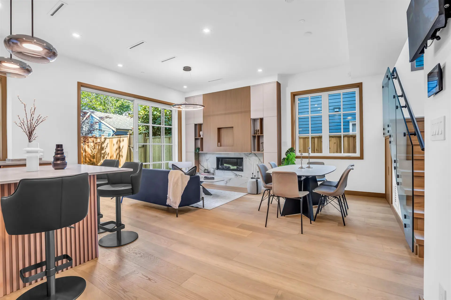 4029 W 33rd Avenue - Image 5