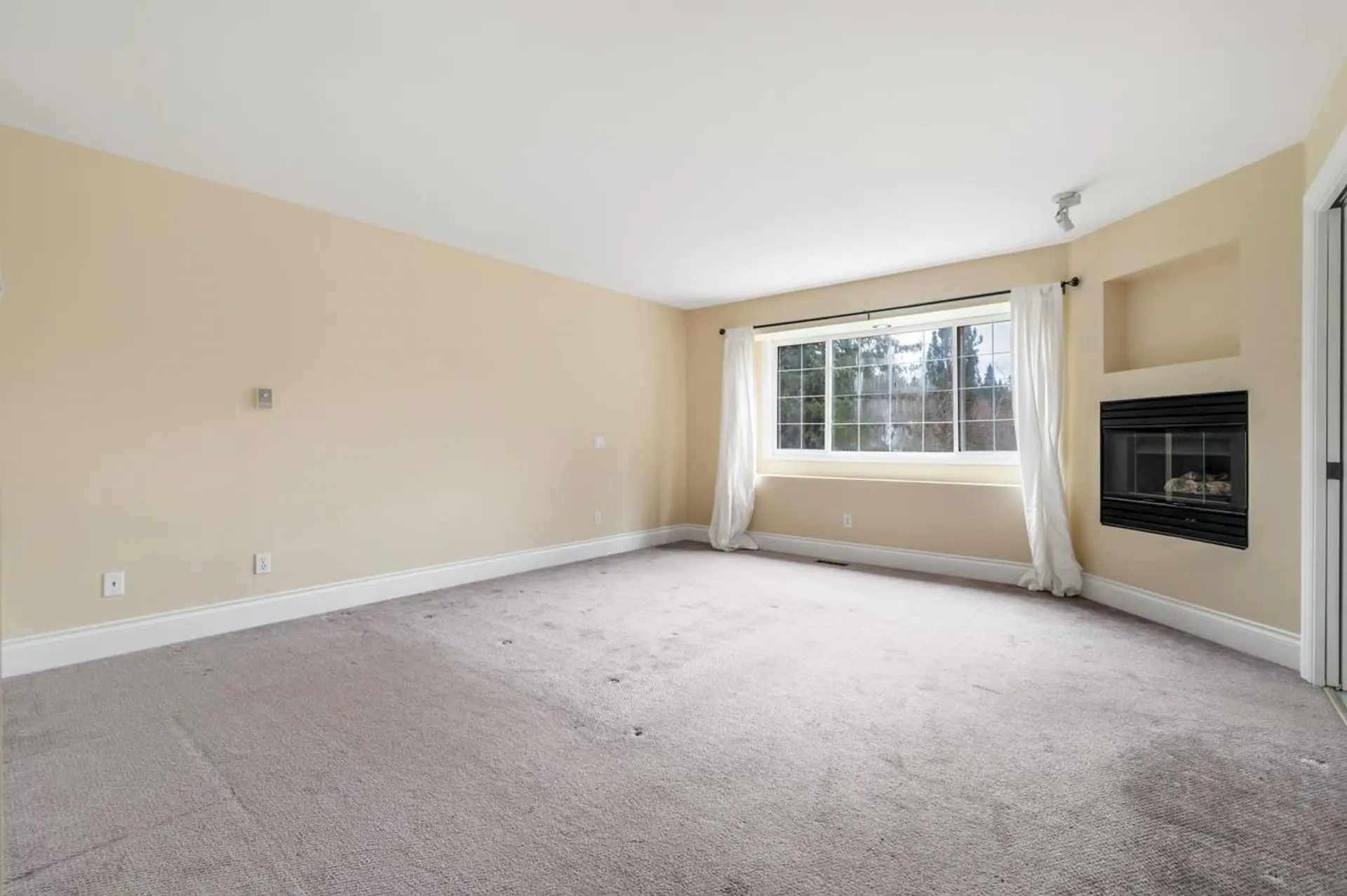 Property at 12588 25 AVENUE, Surrey, BC