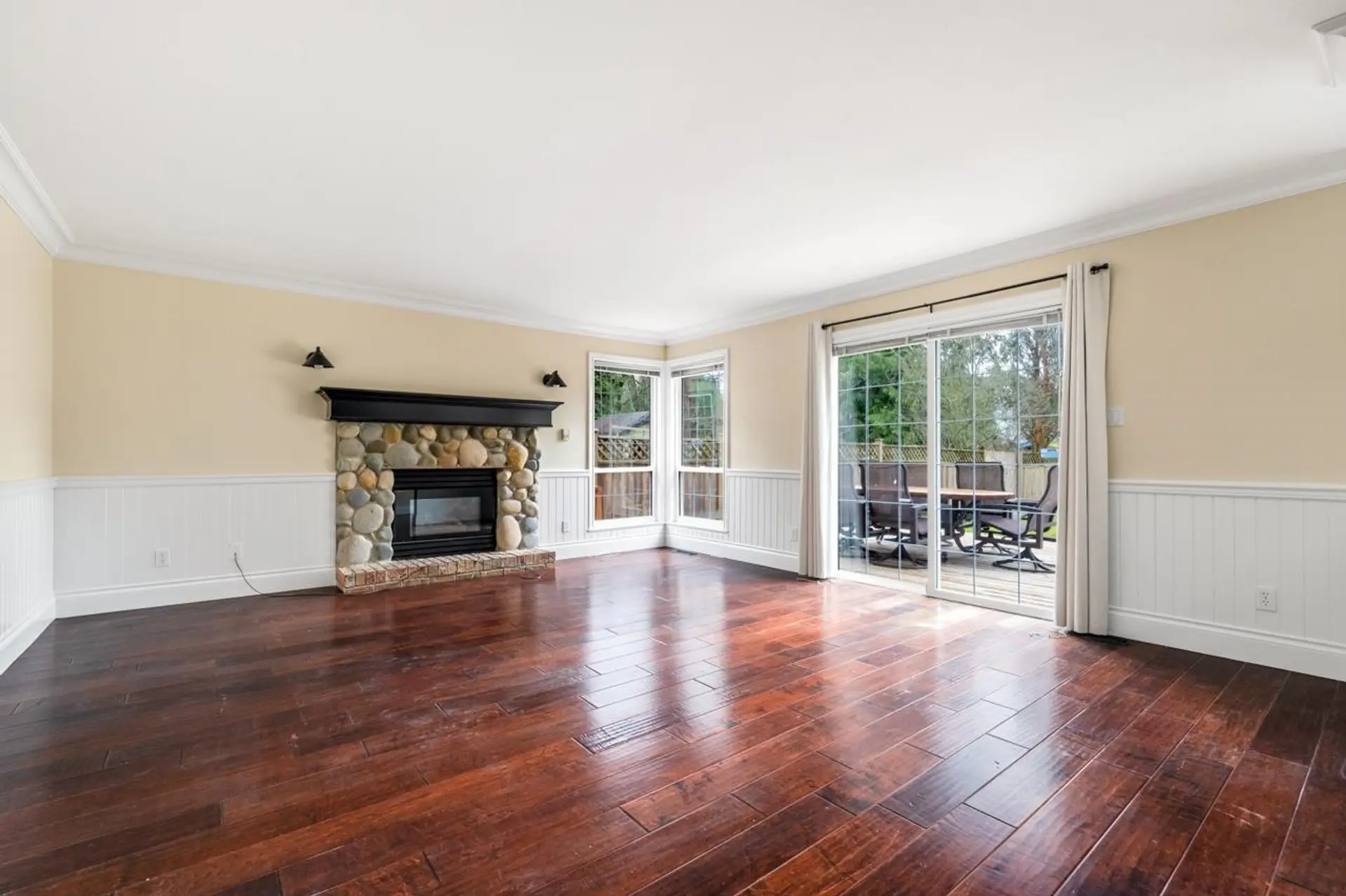 Property at 12588 25 AVENUE, Surrey, BC