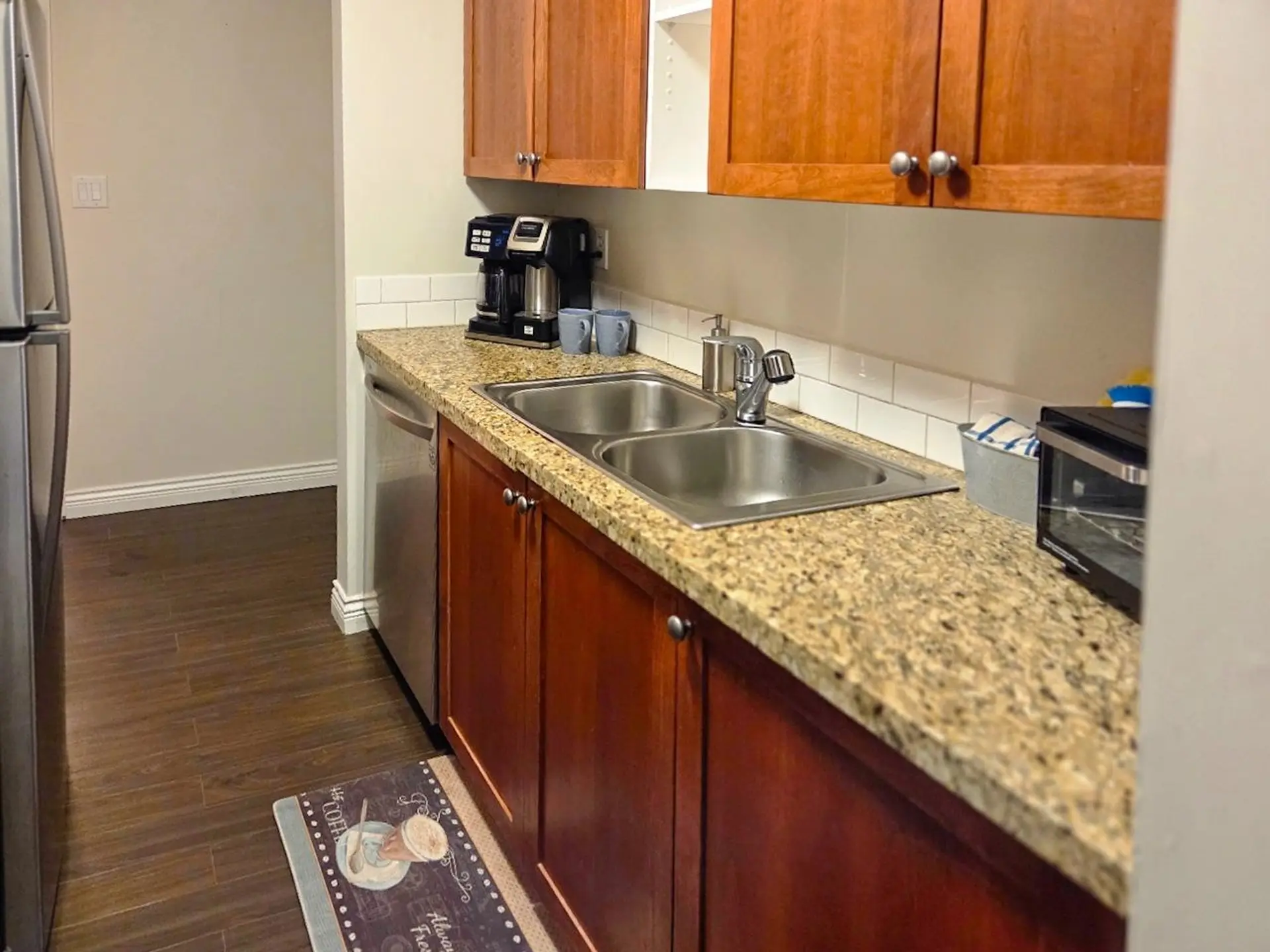 Property at #321 1850 E SOUTHMERE CRESCENT, Surrey, BC