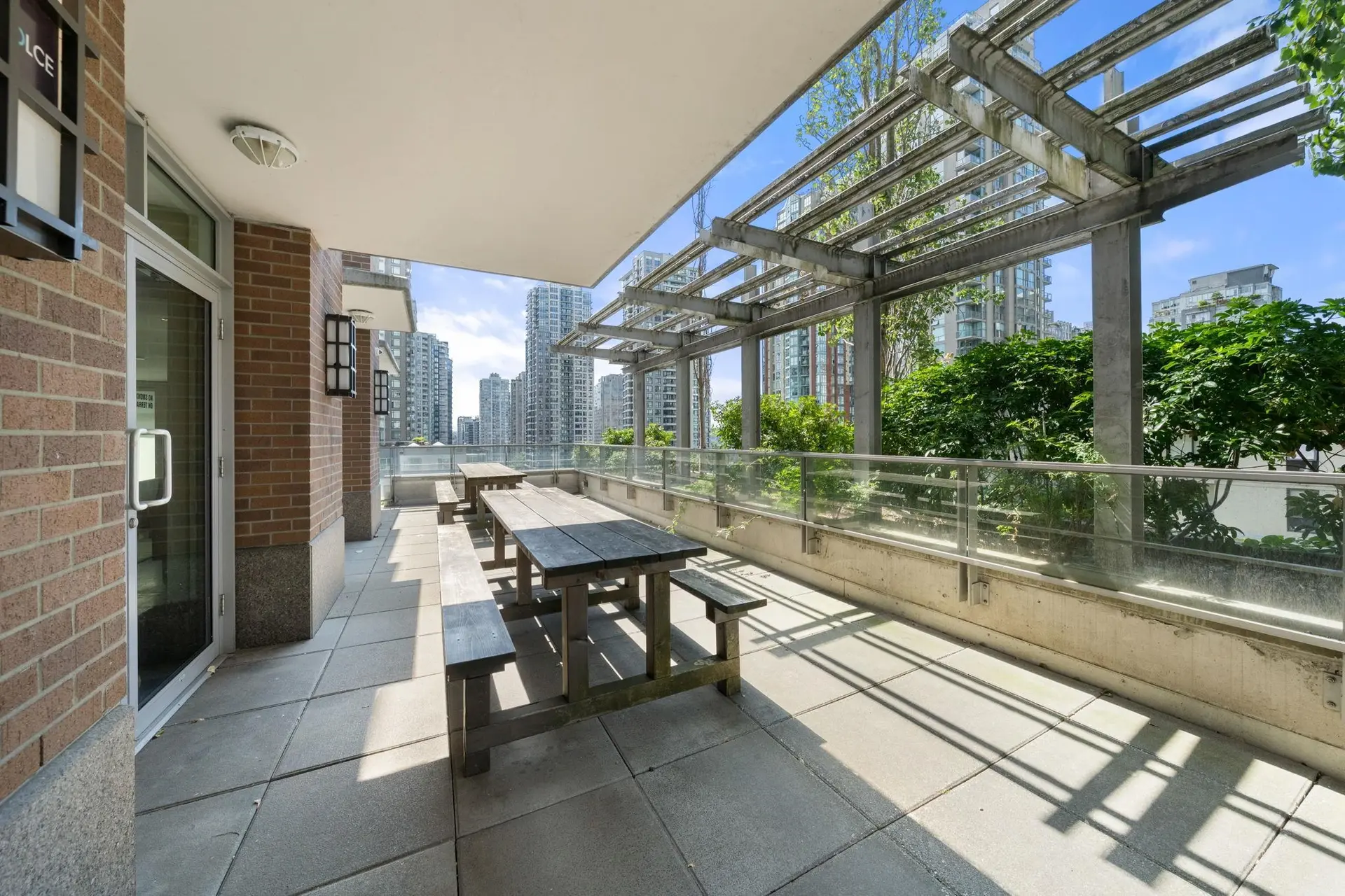 #2106 535 Smithe Street - Image 14