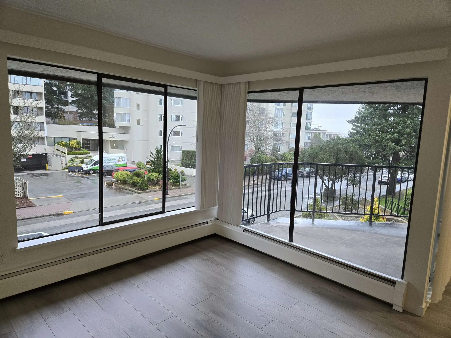 #404 1437 Foster Street - Image 6