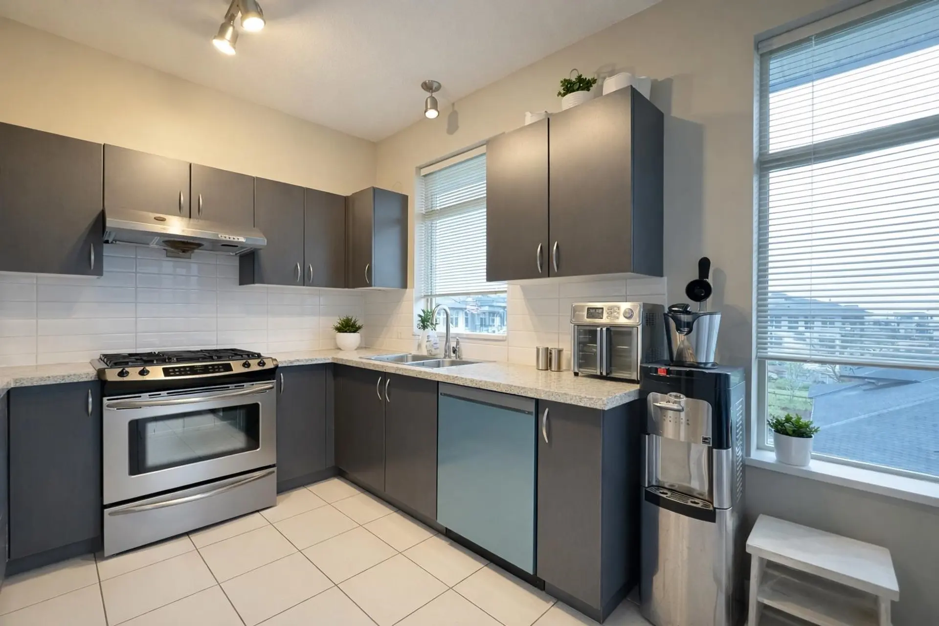 #410 9288 Odlin Road - Image 3