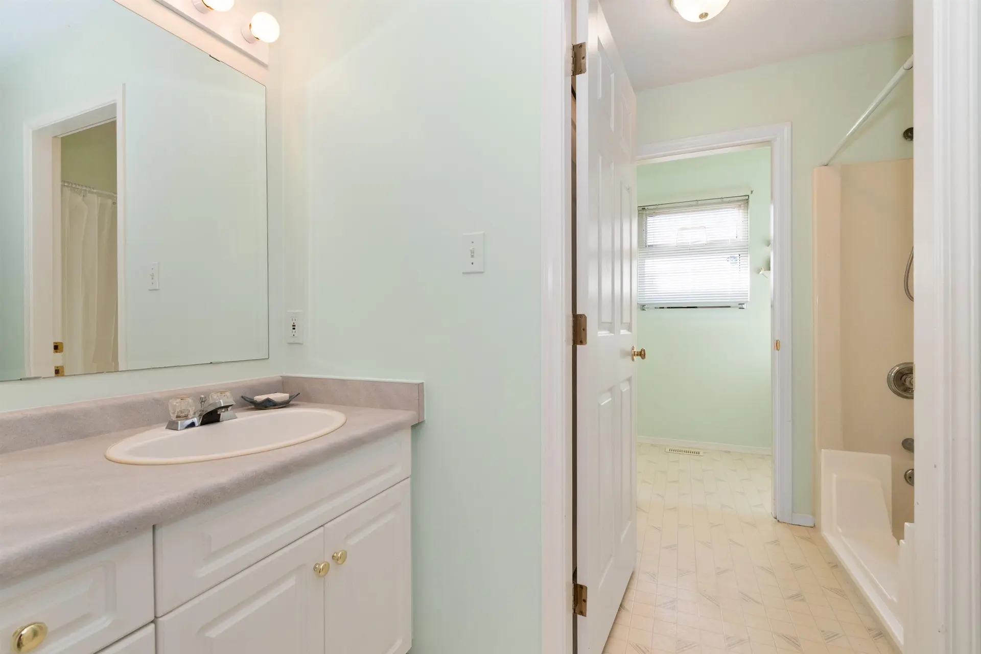 Property at 480 COQUIHALLA STREET, Hope, BC