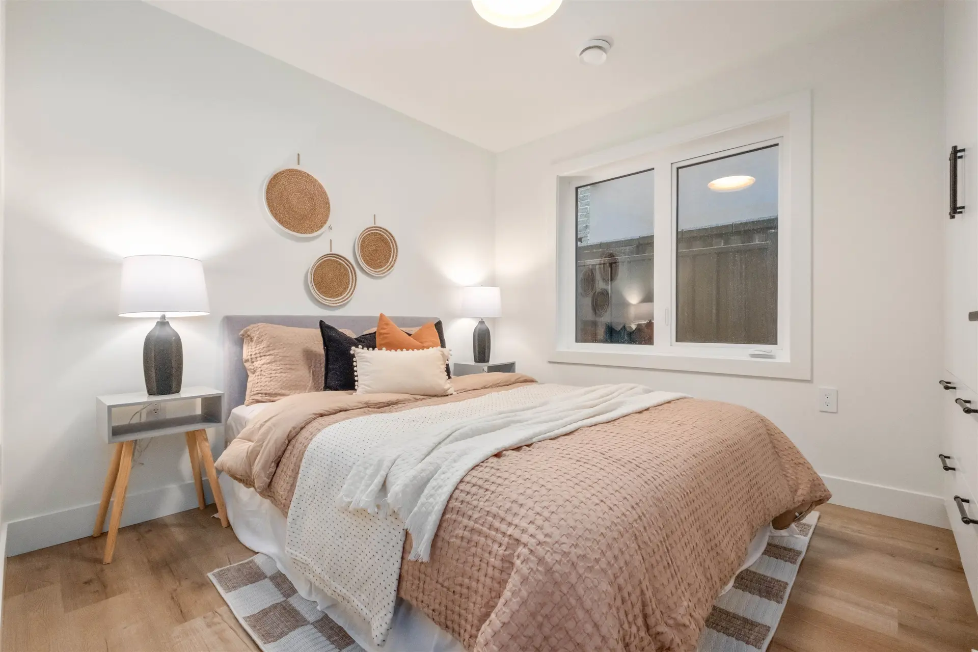 #4 2667 E Pender Street - Image 15