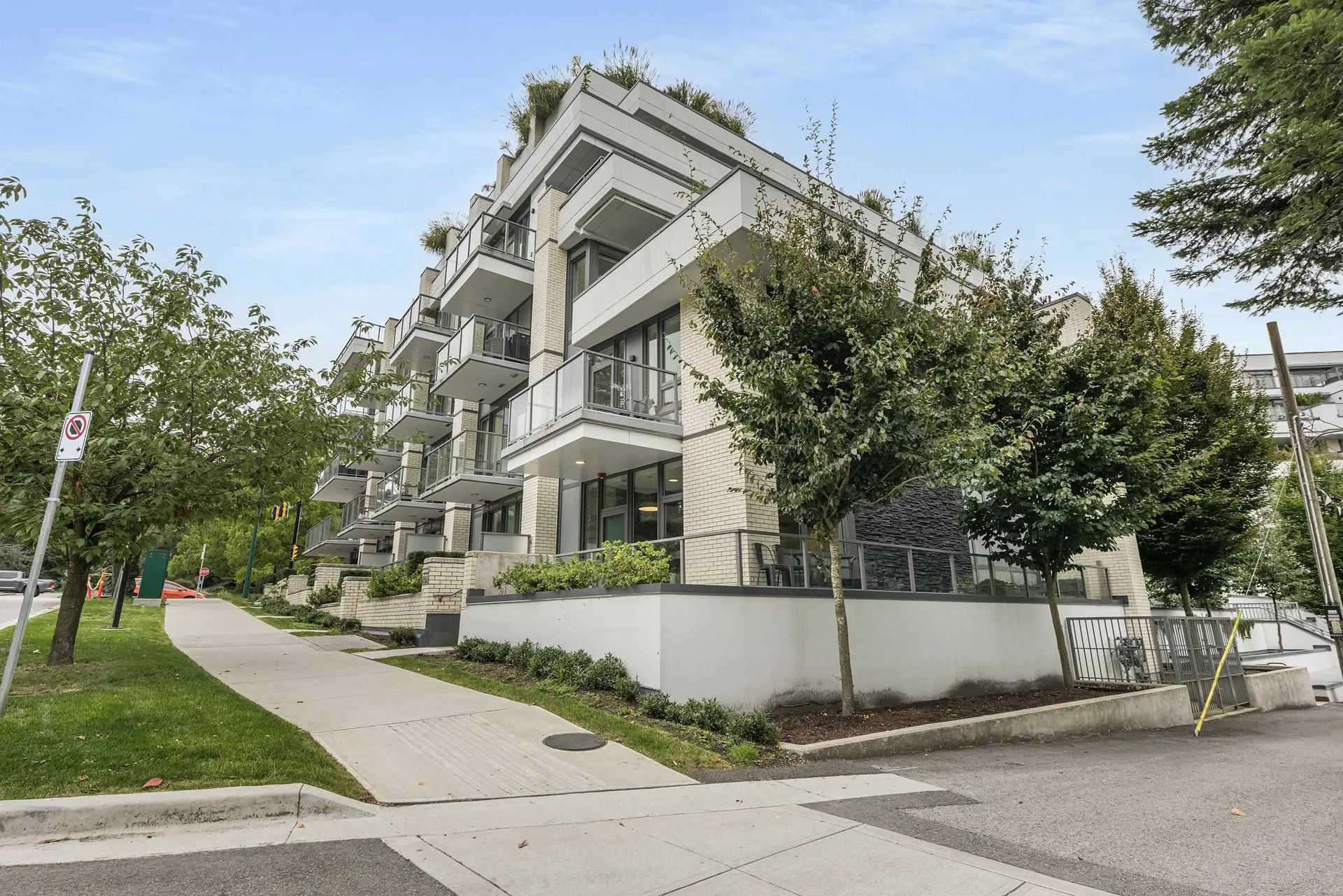 Property at 528 W 30TH AVENUE, Vancouver, BC