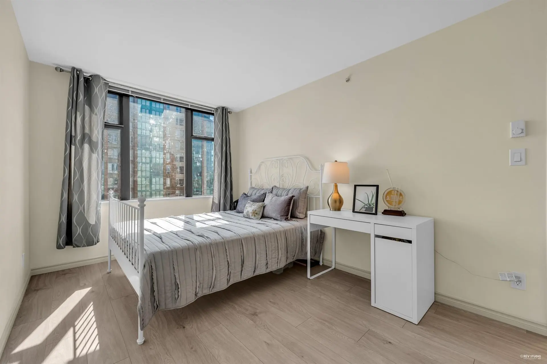 Property at #902 5933 COONEY ROAD, Richmond, BC