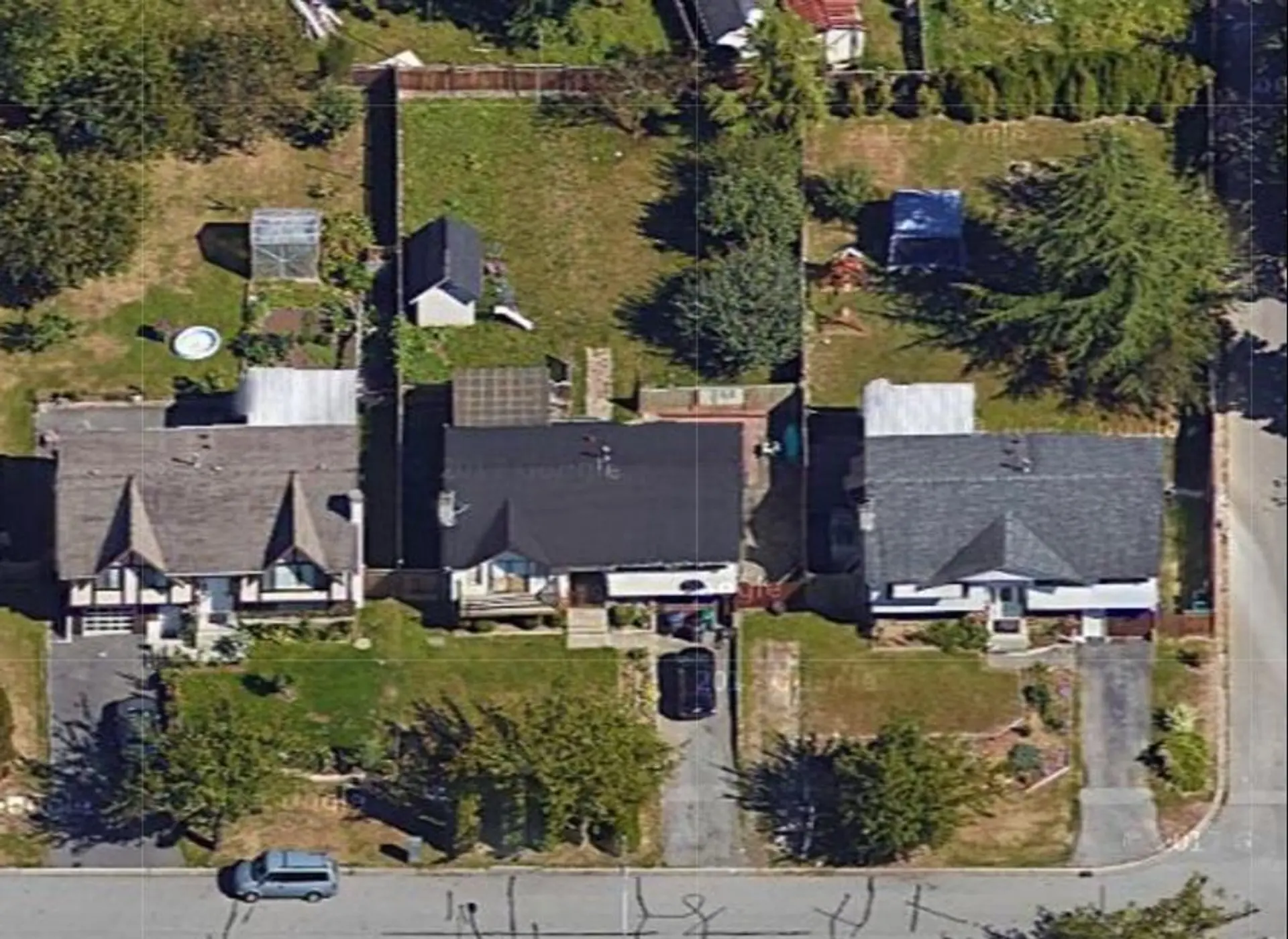 8842 Lauder Drive - Image 2
