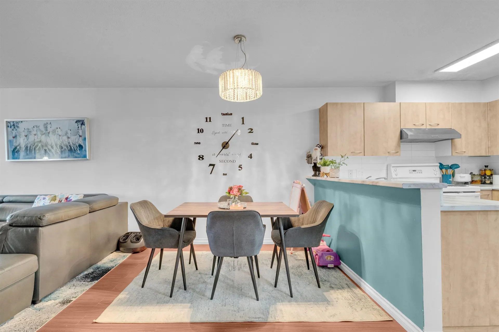 Property at #102 2973 KINGSWAY, Vancouver, BC