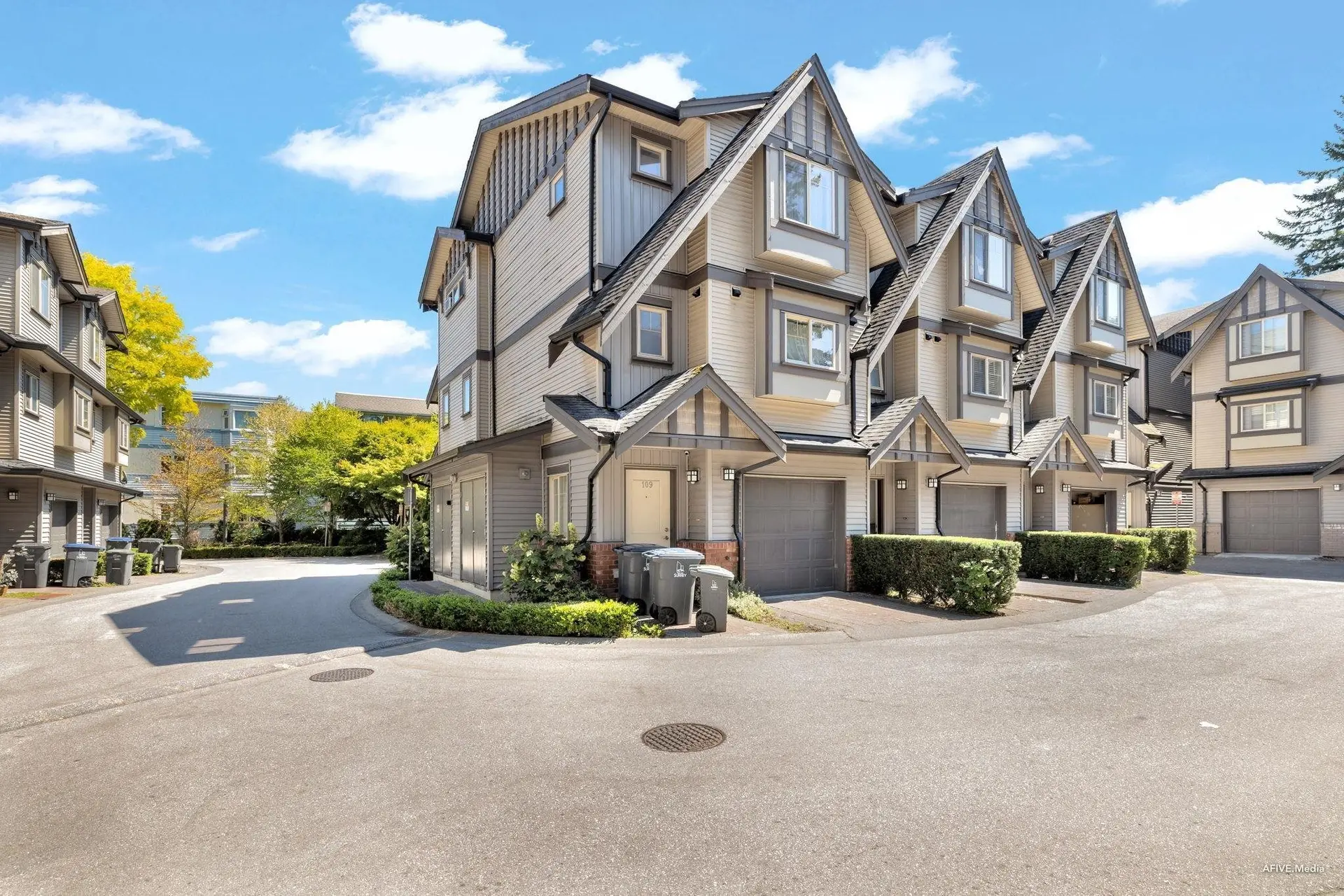 Property at #110 13368 72 AVENUE, Surrey, BC