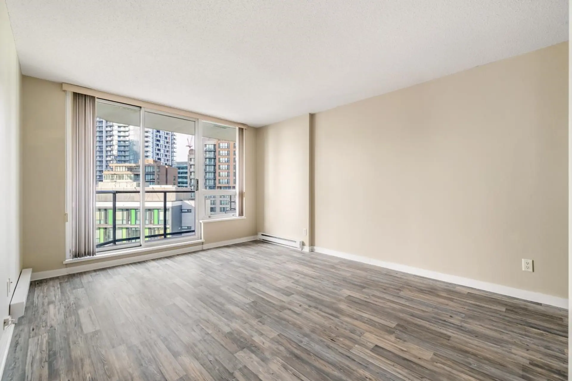 Property at #1606 1212 HOWE STREET, Vancouver, BC