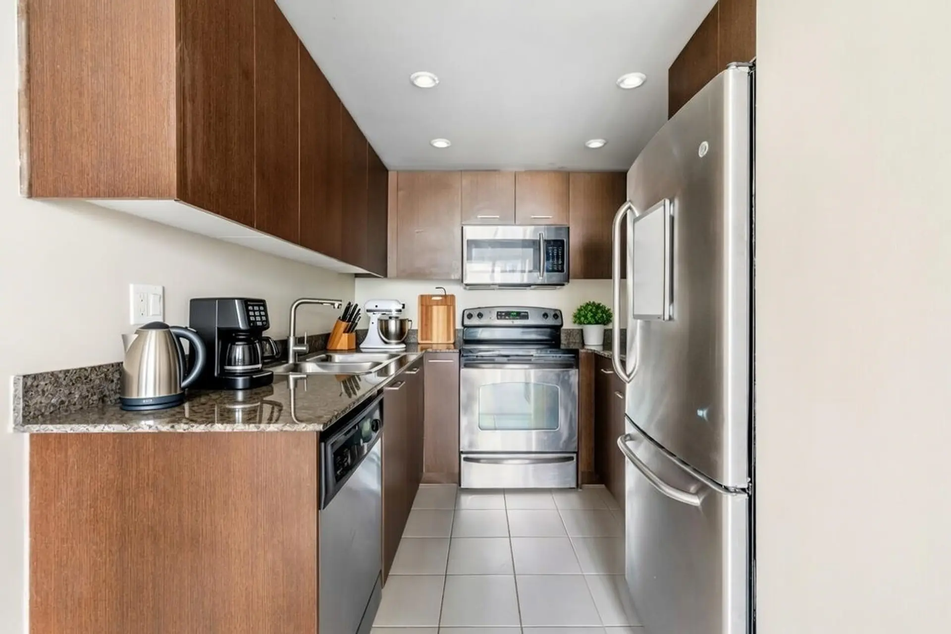 Property at #1606 1212 HOWE STREET, Vancouver, BC