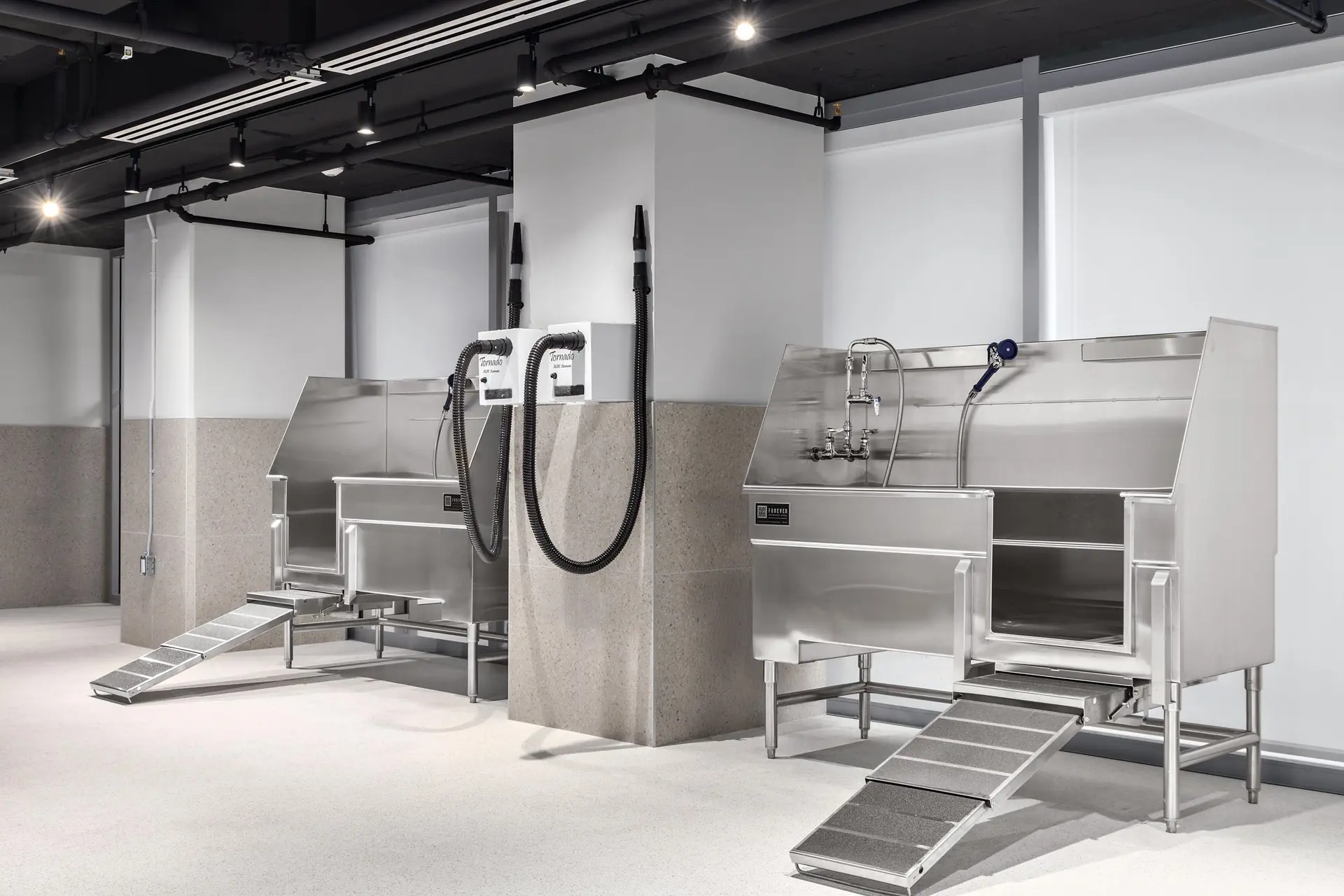 Property at #2608 13573 98A AVENUE, Surrey, BC