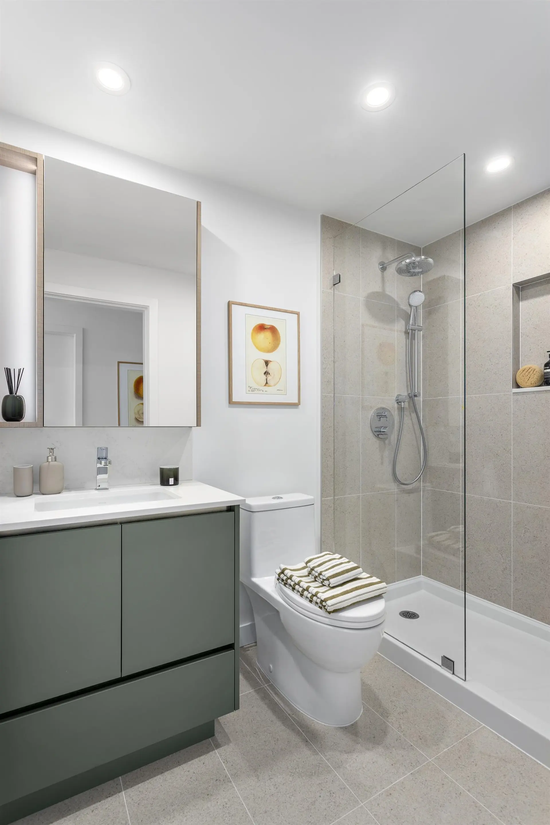 Property at #2608 13573 98A AVENUE, Surrey, BC