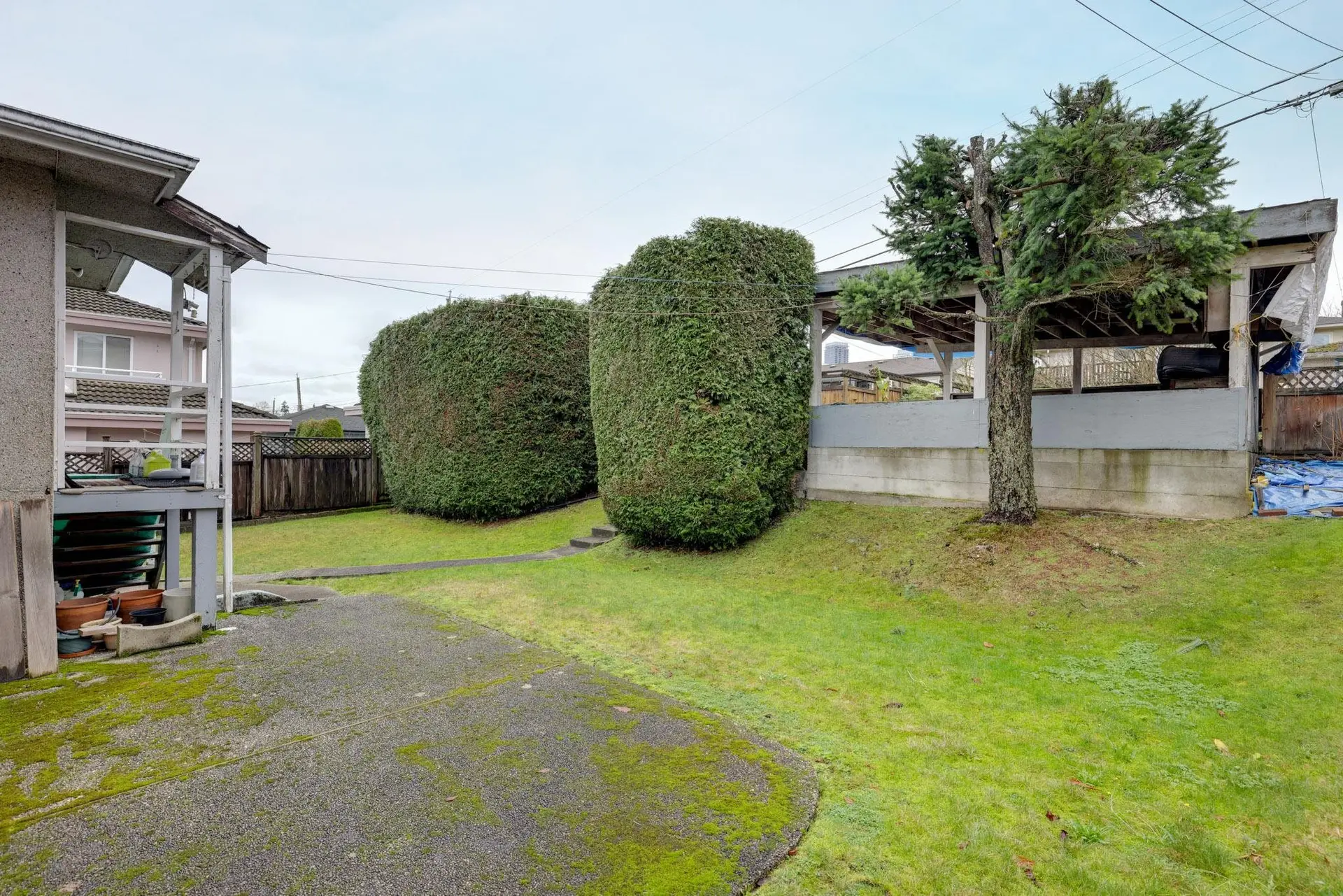 4144 Price Crescent - Image 13