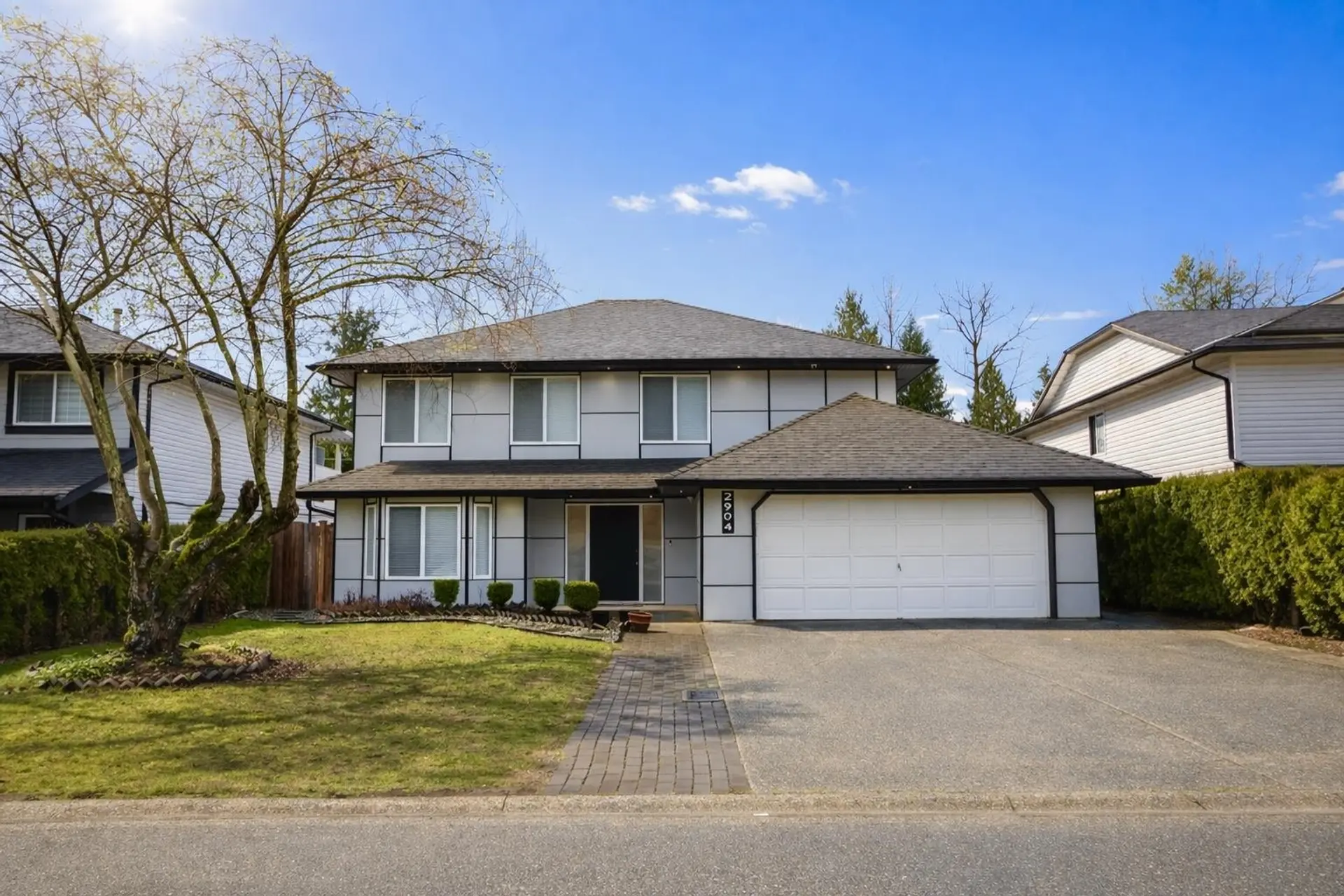 Property at 2904 Crossley Drive, Abbotsford, BC
