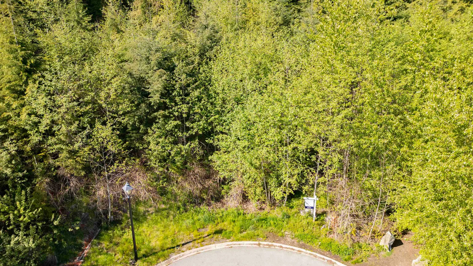 Property at 2307 KADLEC COURT, West Vancouver, BC