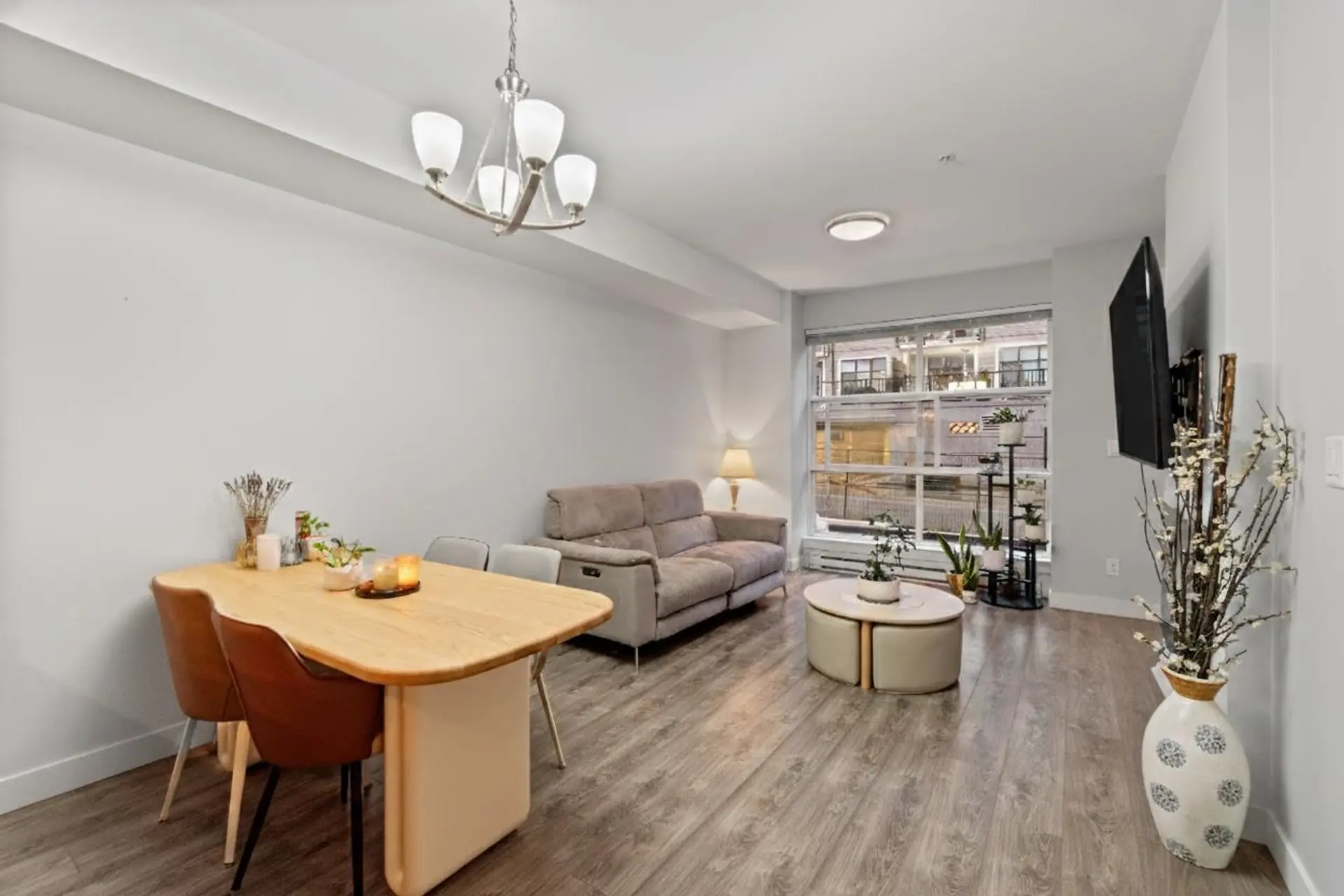 Property at #208 827 RODERICK AVENUE, Coquitlam, BC