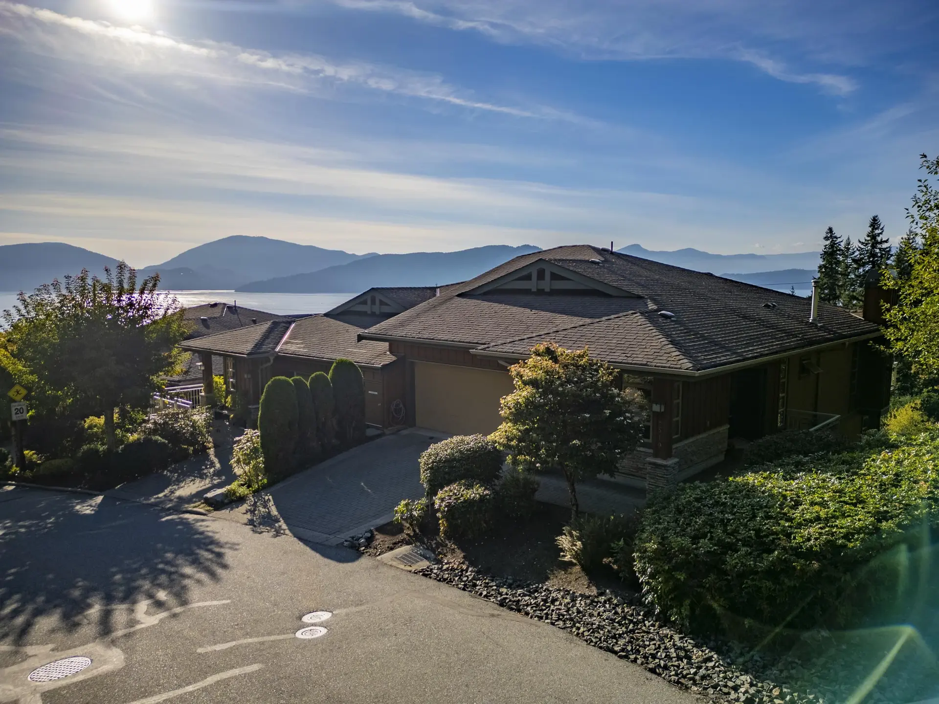 Property at 8519 Seascape Drive, West Vancouver, BC