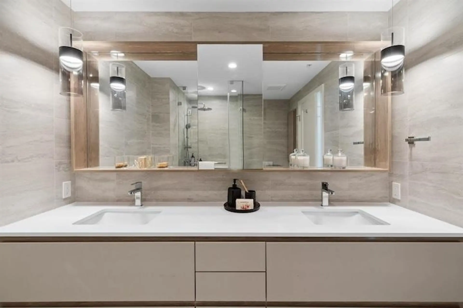 Property at #711 1526 FINLAY STREET, White Rock, BC