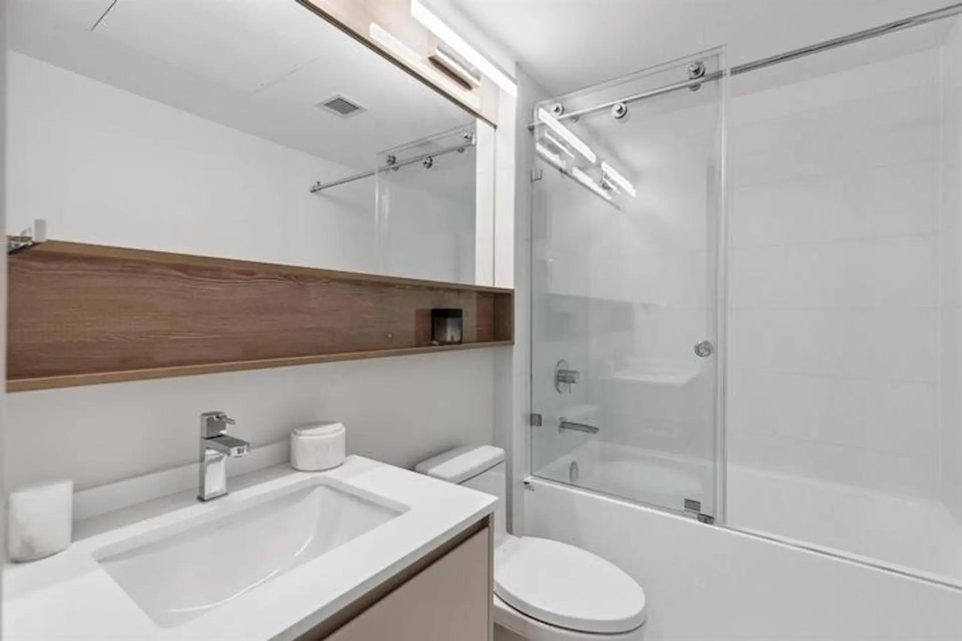 Property at #711 1526 FINLAY STREET, White Rock, BC