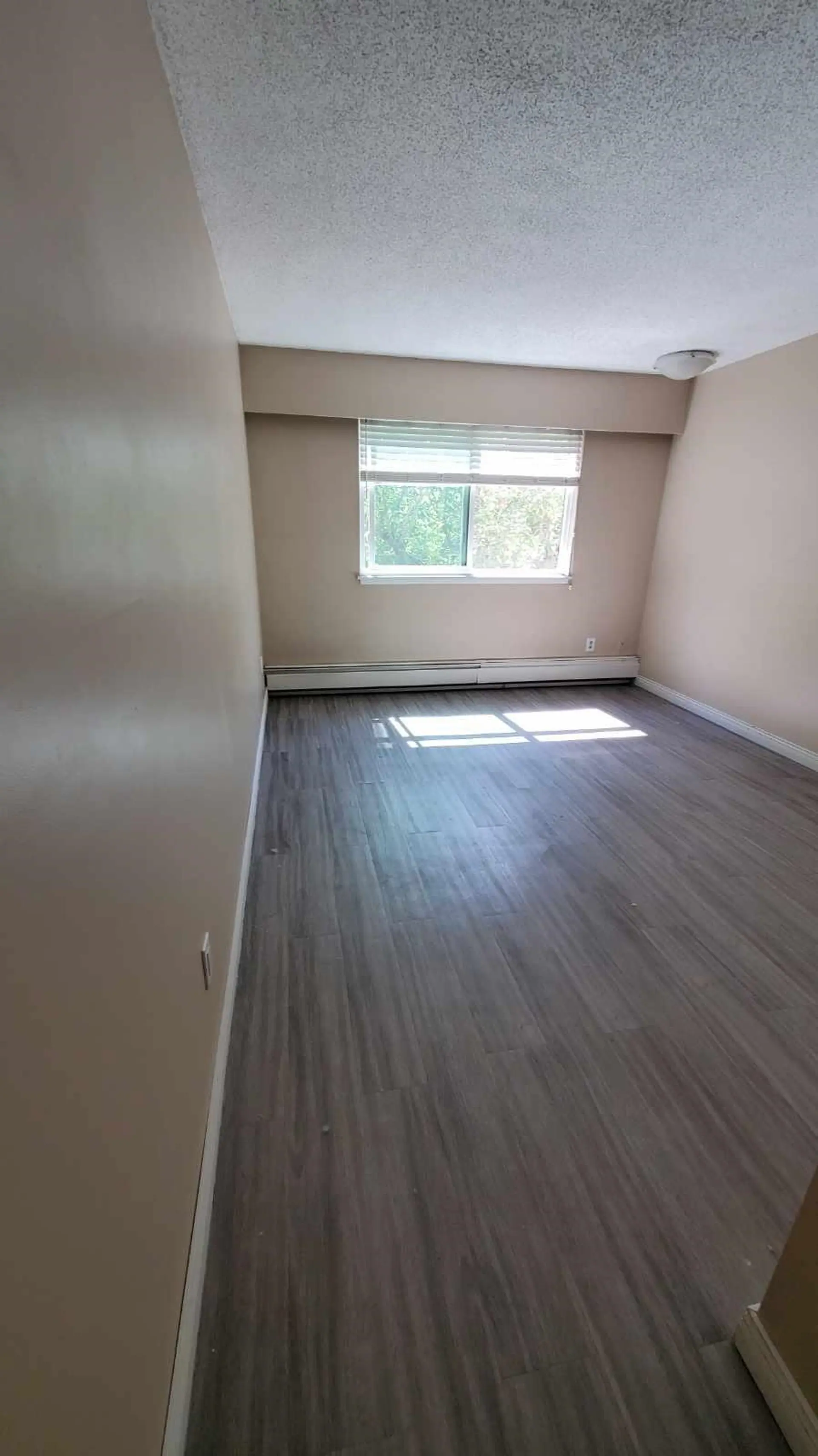 Property at #206 410 AGNES STREET, New Westminster, BC