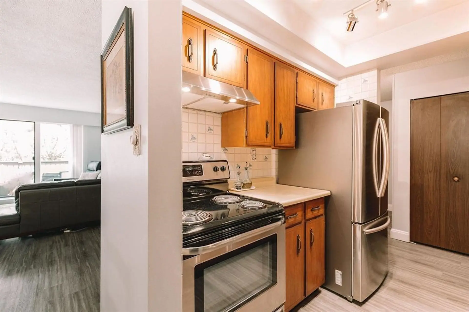 Property at #206 410 AGNES STREET, New Westminster, BC